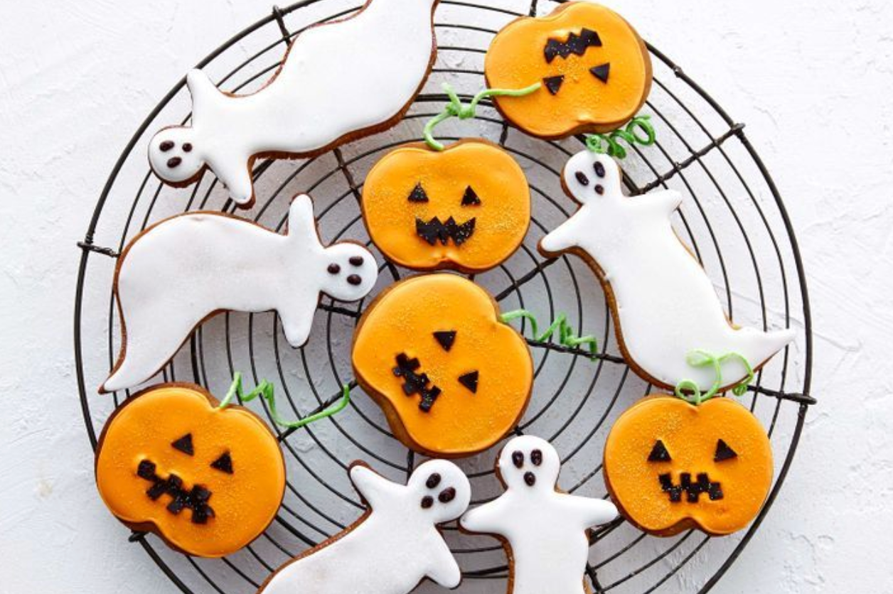 Halloween gingerbread cookies