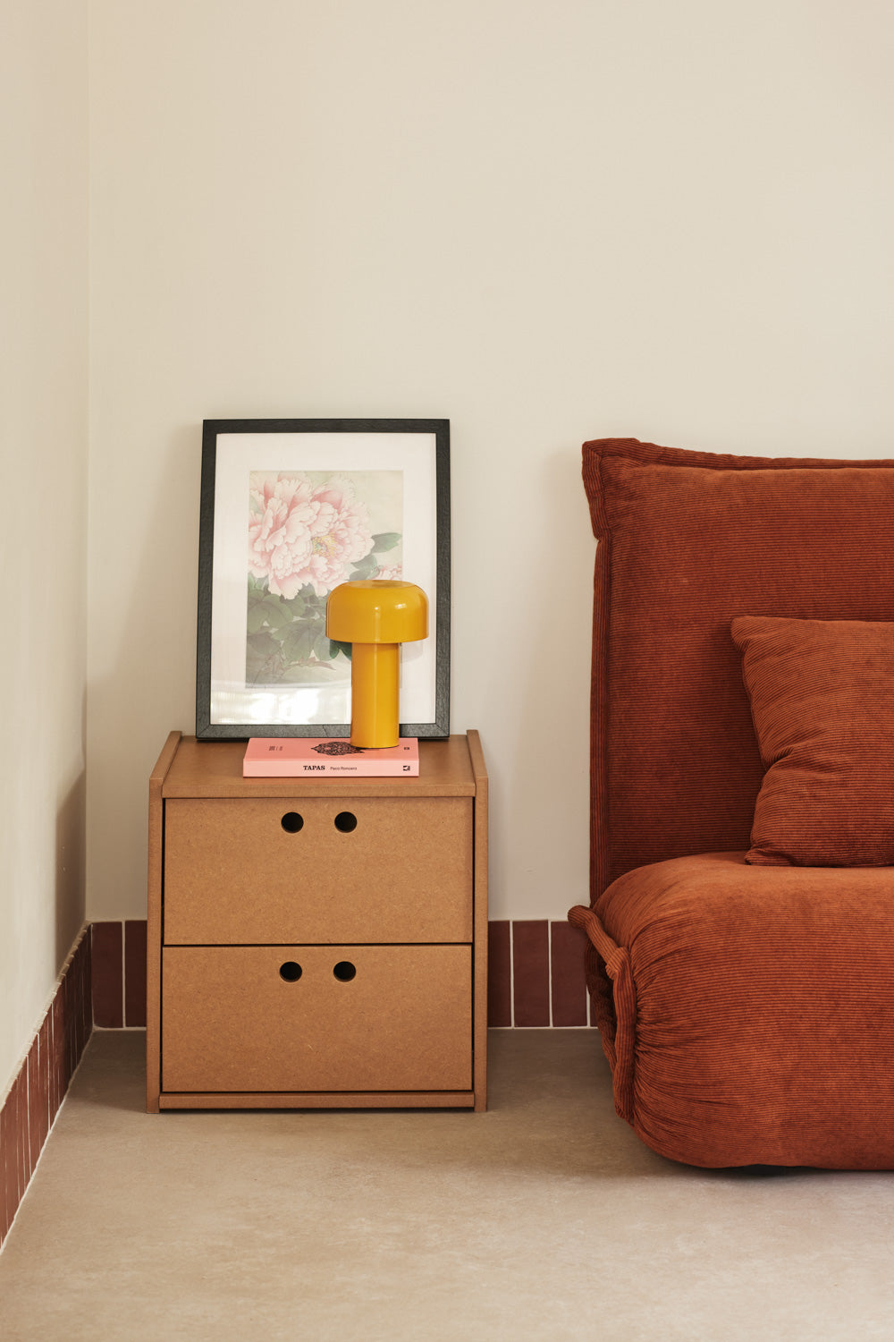 Yöpöytä Wally – Luonnonvärinen MDF | 40×40×42 cm