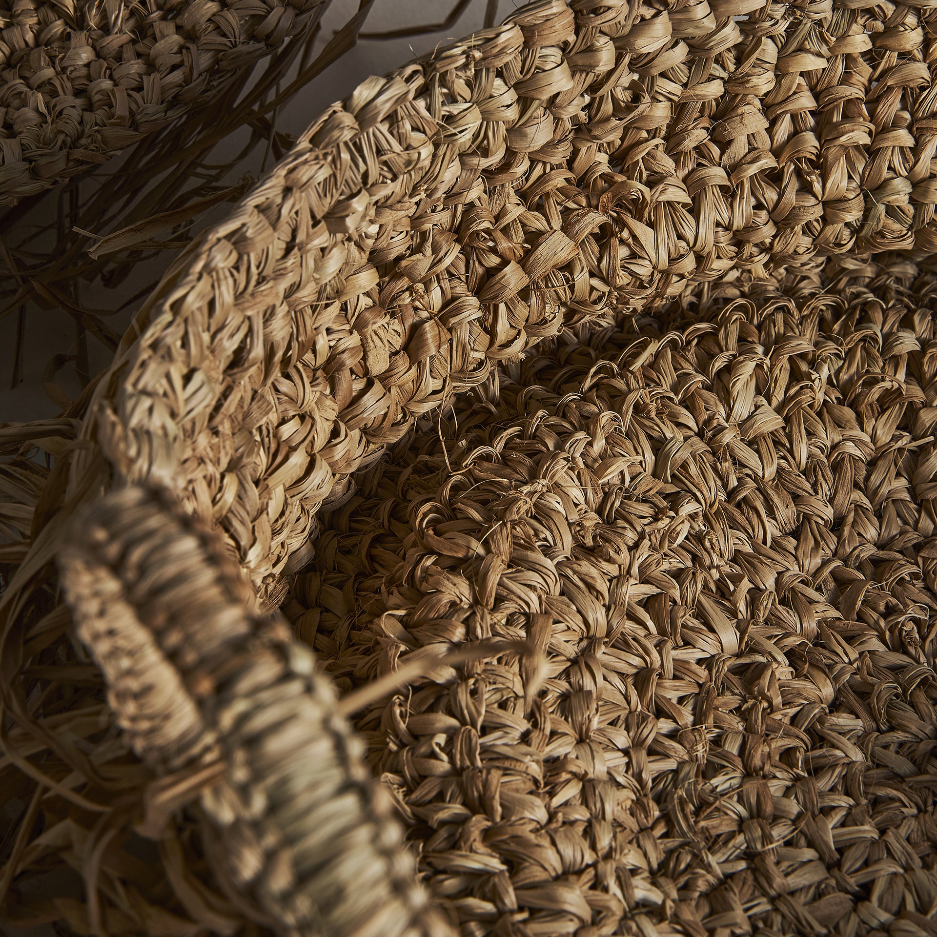 Nazombe luonnonkuituinen pyykkikorisetti - klassinen ruskea säilytyskori (3 kpl)