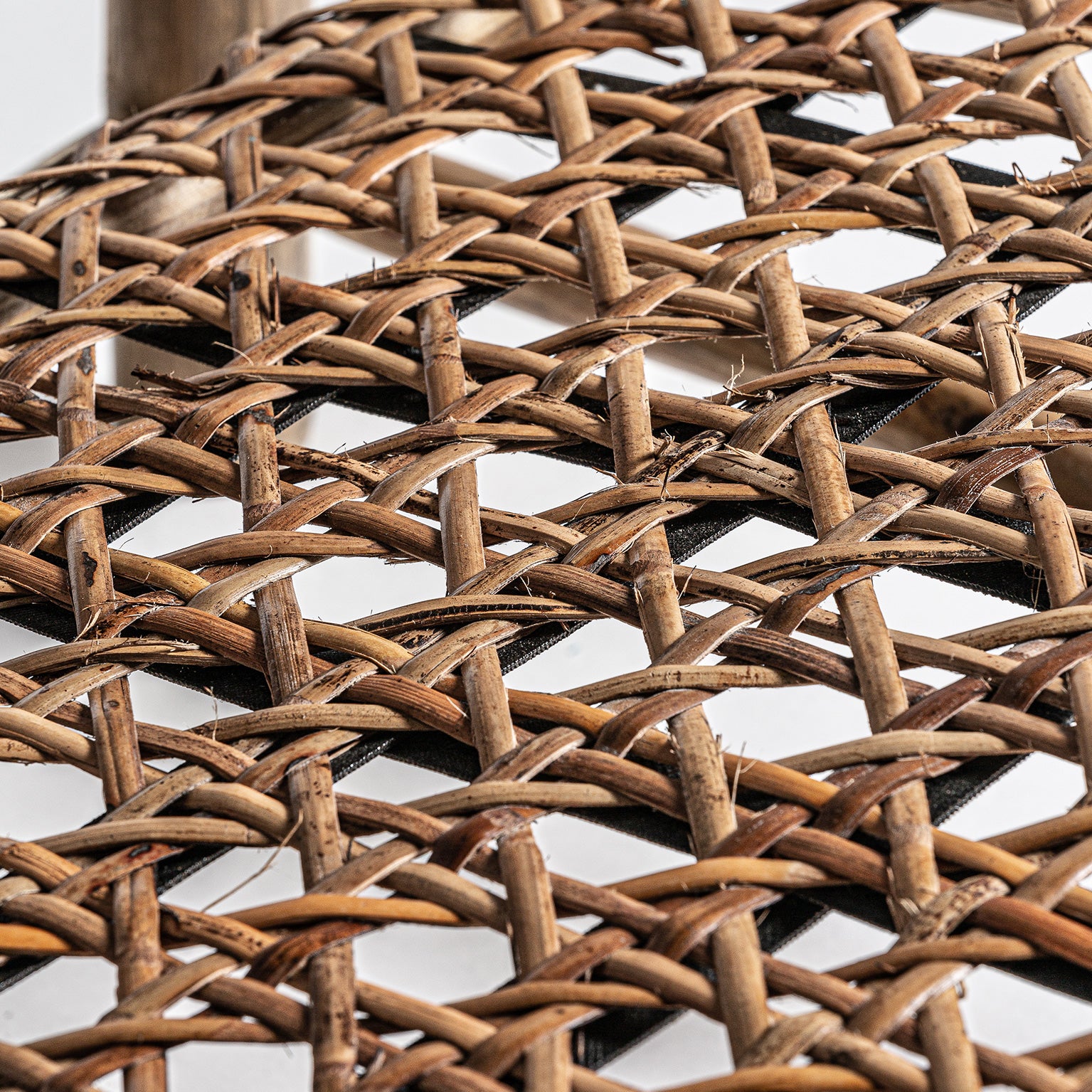 LUBAN ARMCHAIR