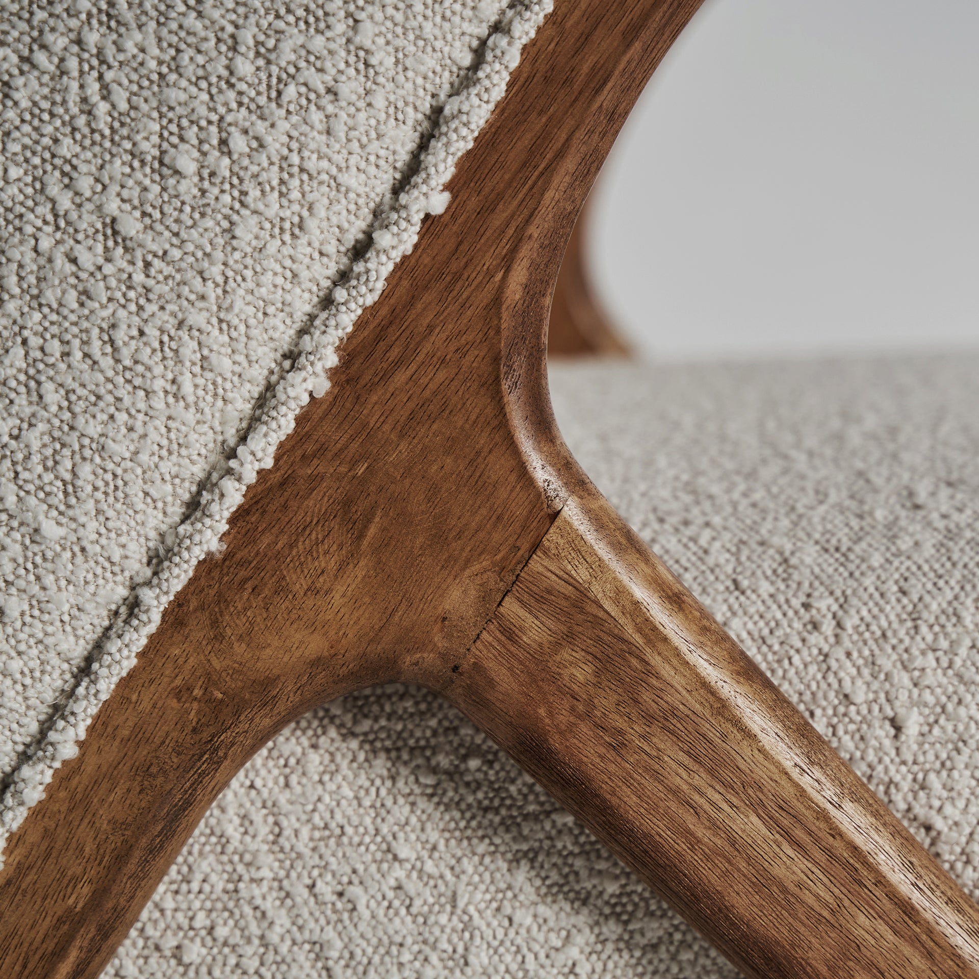 PRATI BOUCLÉ ​​-nojatuoli