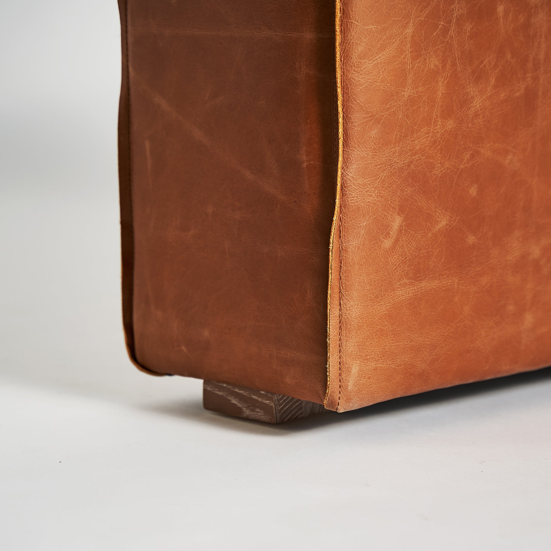 APOYABRAZOS AUBURN MODULAR SOFA