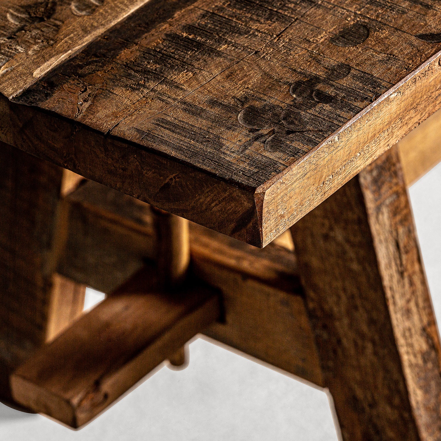 BADAI BENCH