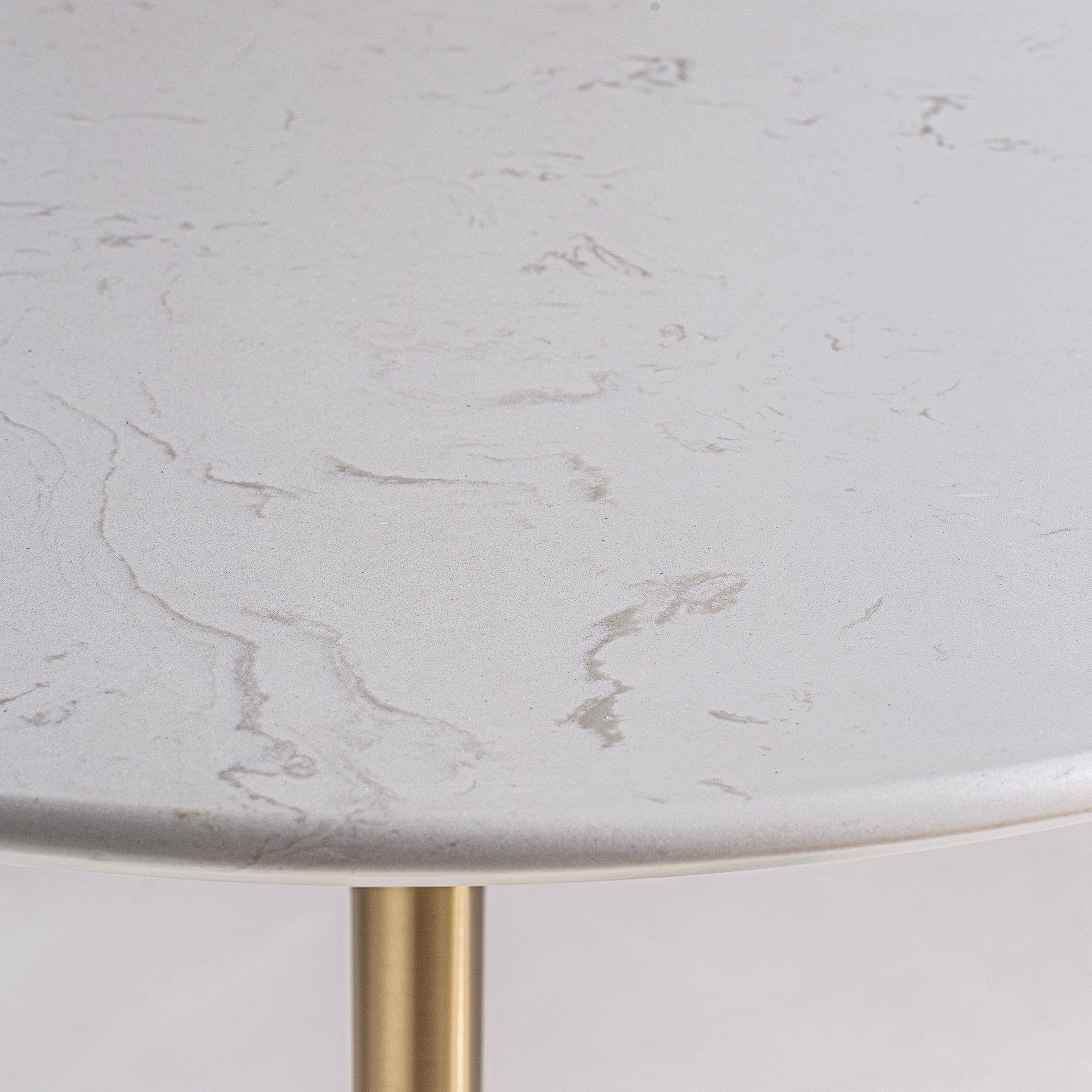 KELHEIM-BAARIPÖYTÄ