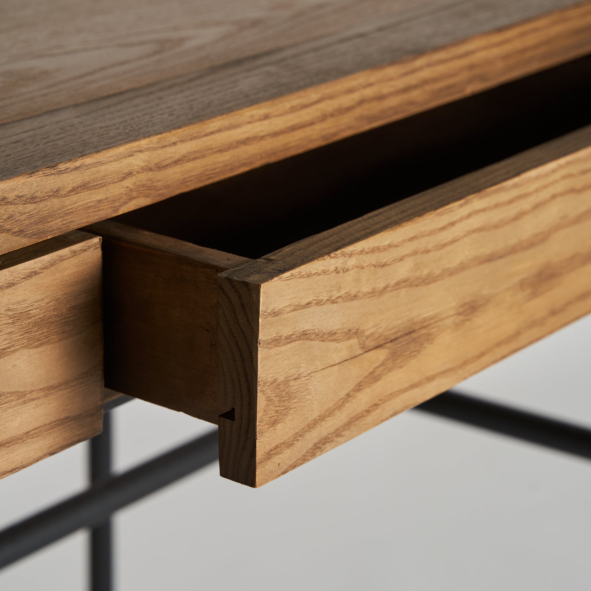 NUAPA DESK