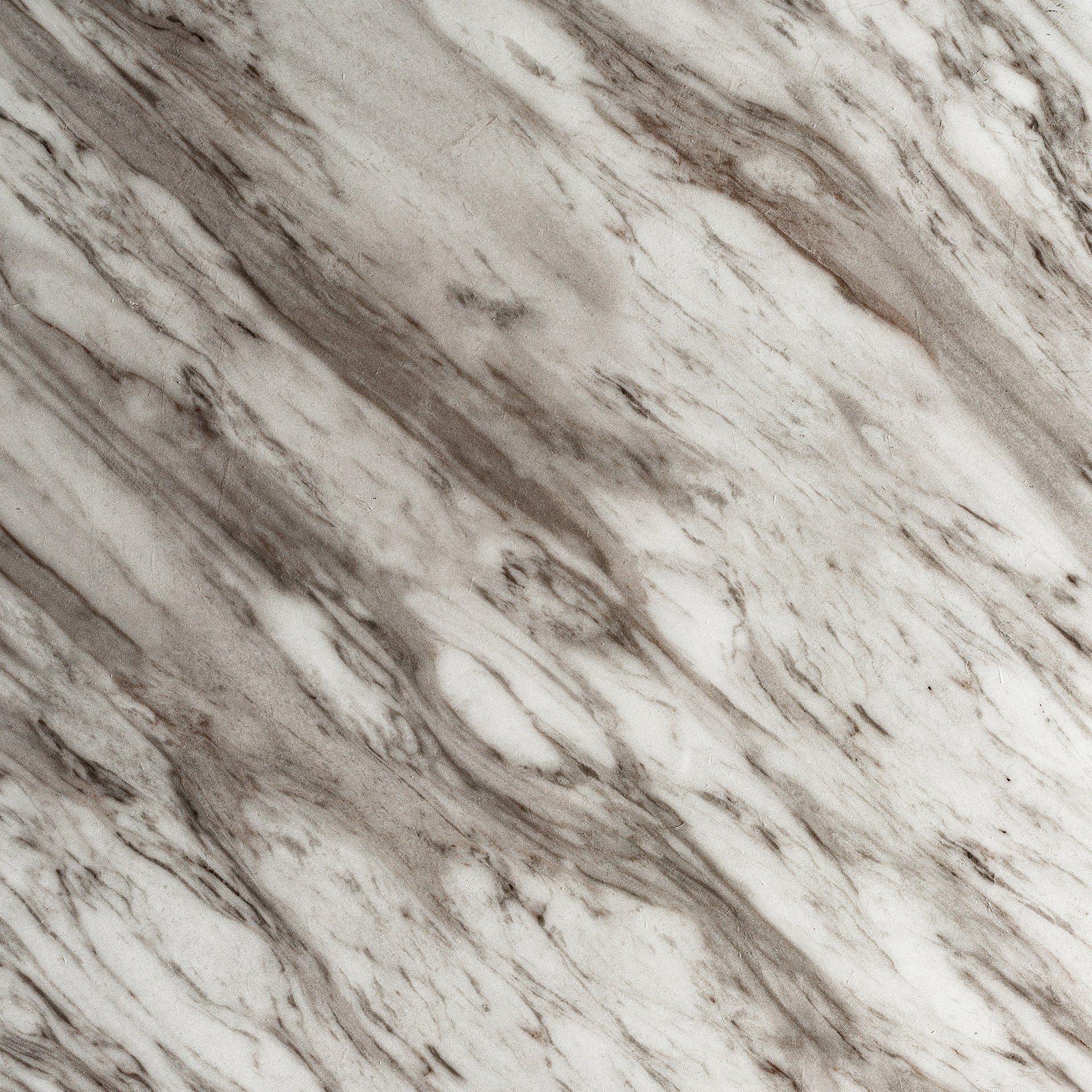 BREISACH-SOHVAPÖYTÄ