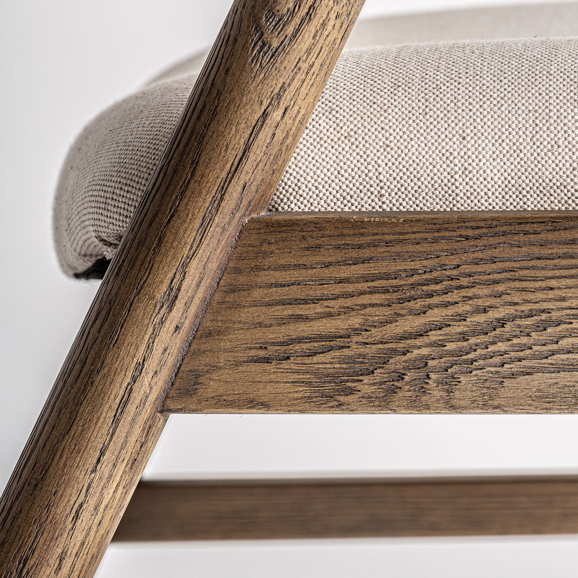 Polch Art Deco -pellavatuoli – ruskeanbeige tuhkapuu