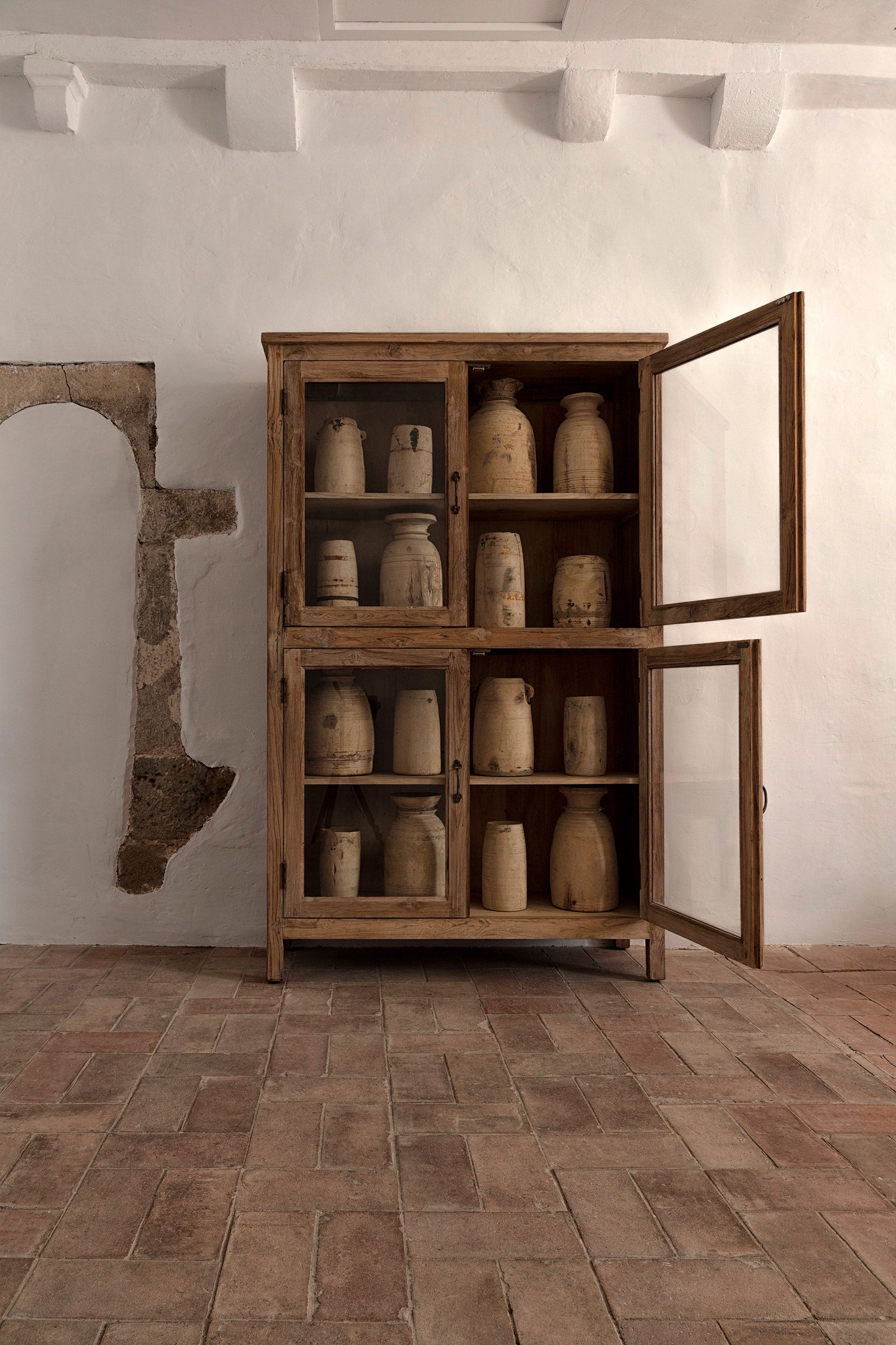 CARRIK GLASS CABINET