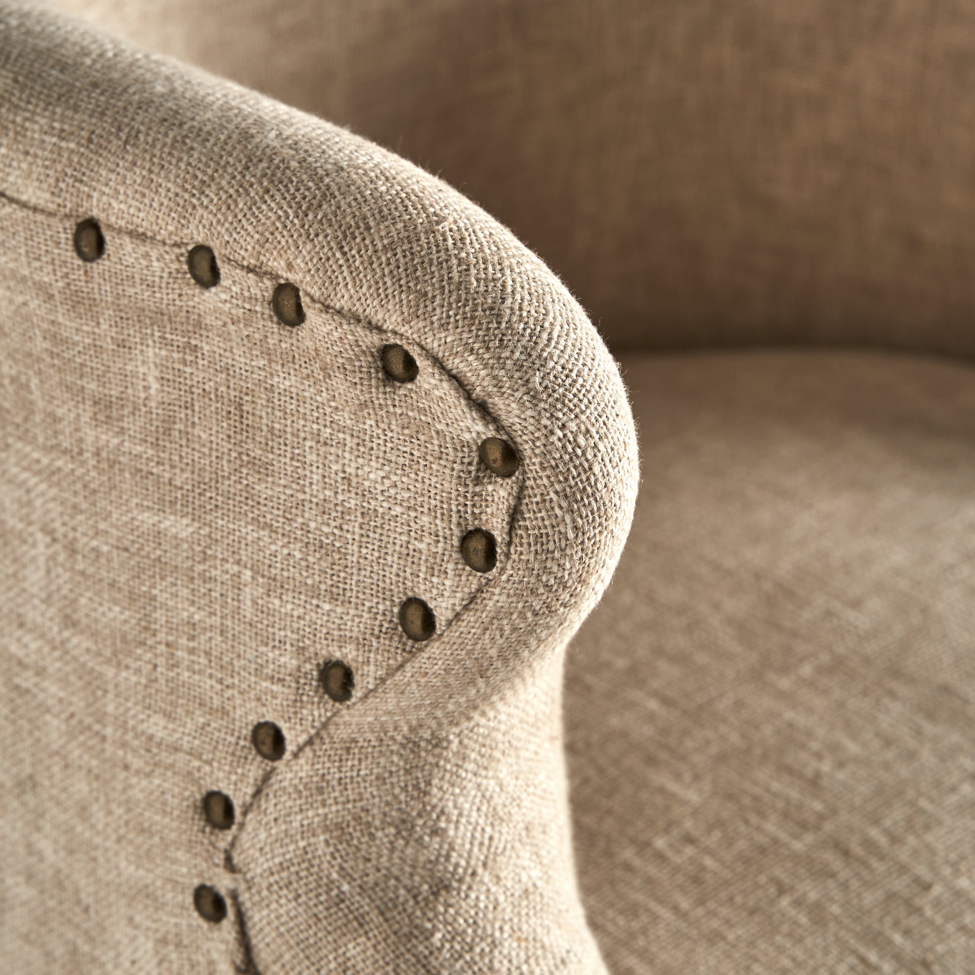 CROVIE ARMCHAIR