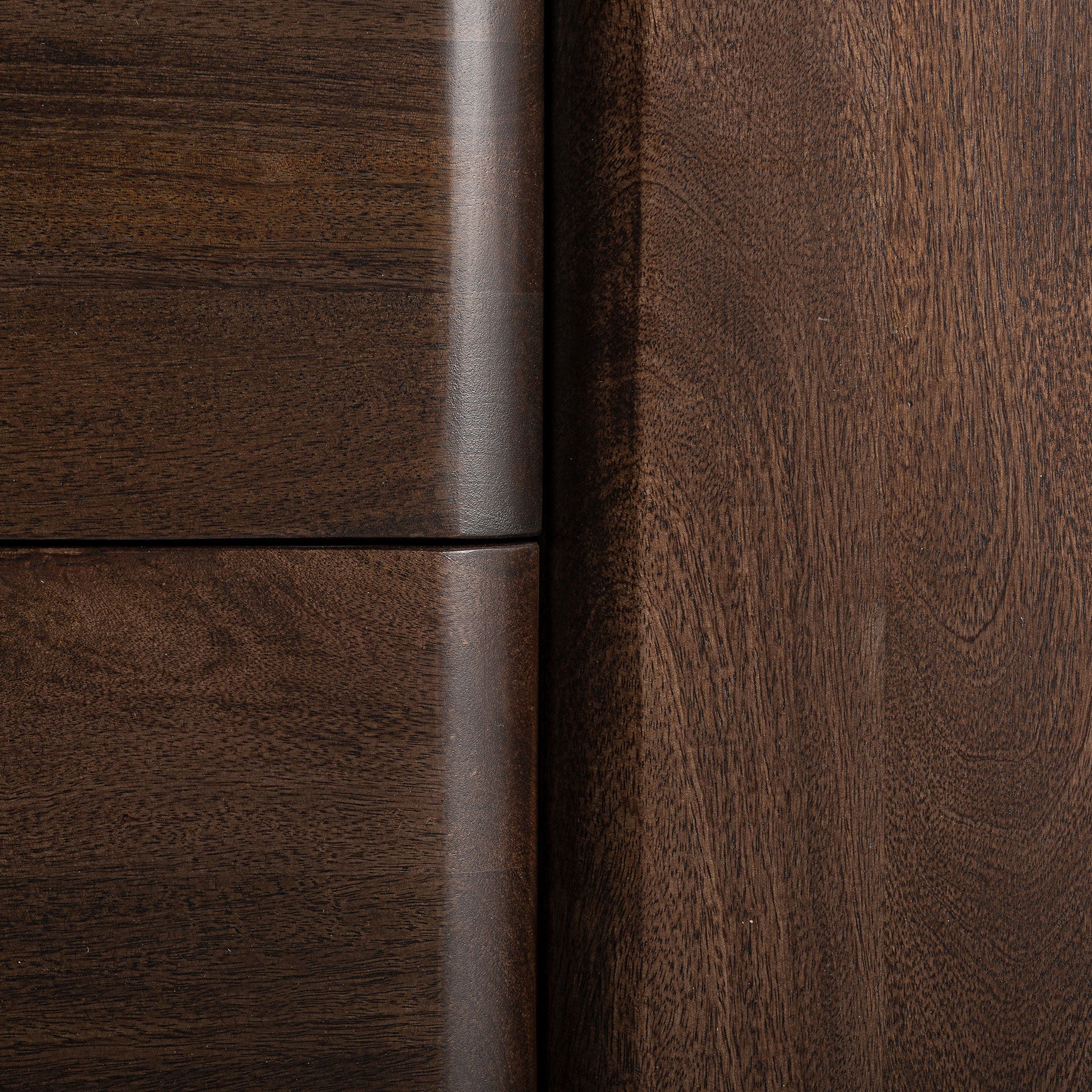 Skåpverk Art Deco -senkki - Ruskea mangopuusta valmistettu säilytyskaappi