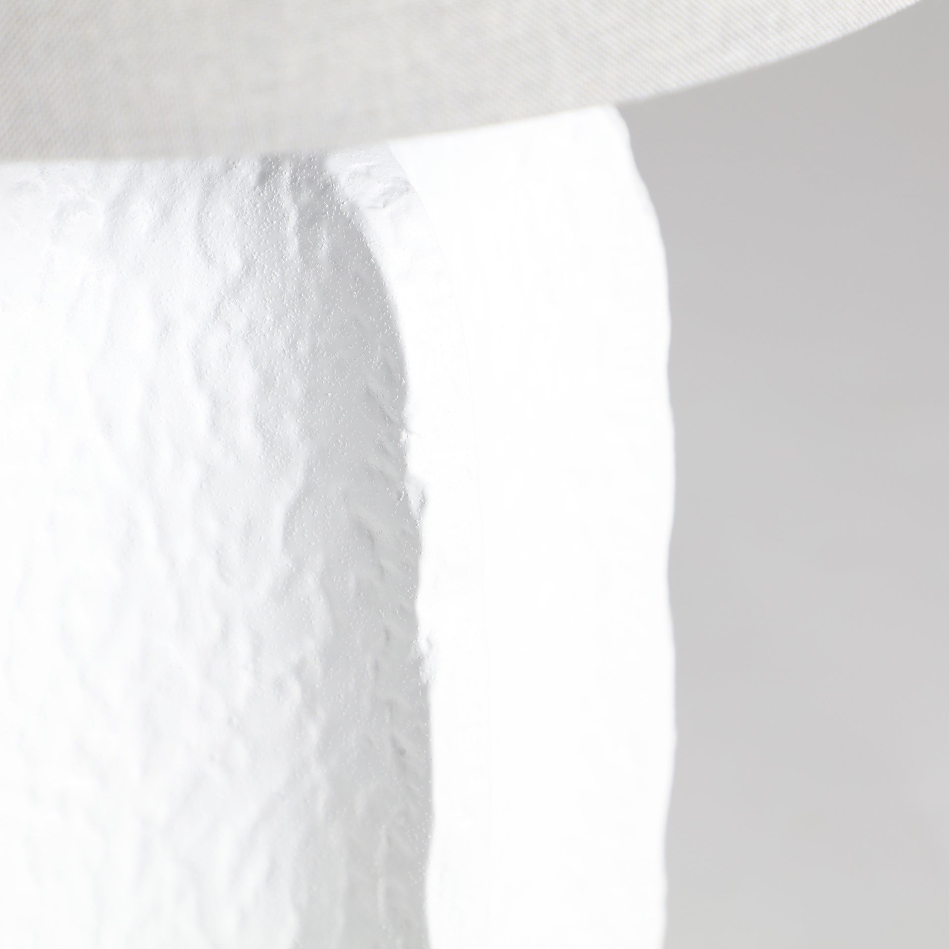 QUEILA TABLE LAMP