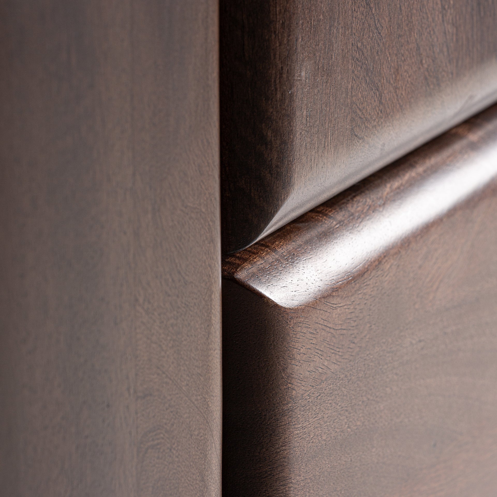 BJÖRKHEM-vaatekaappi