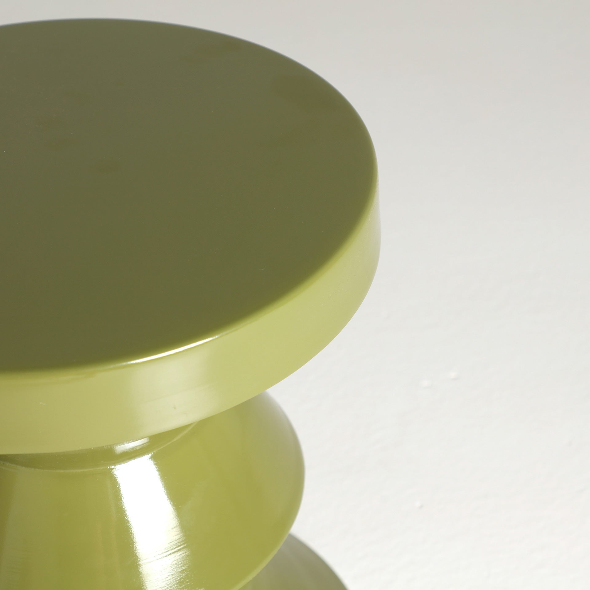 ZUG SIDE TABLE
