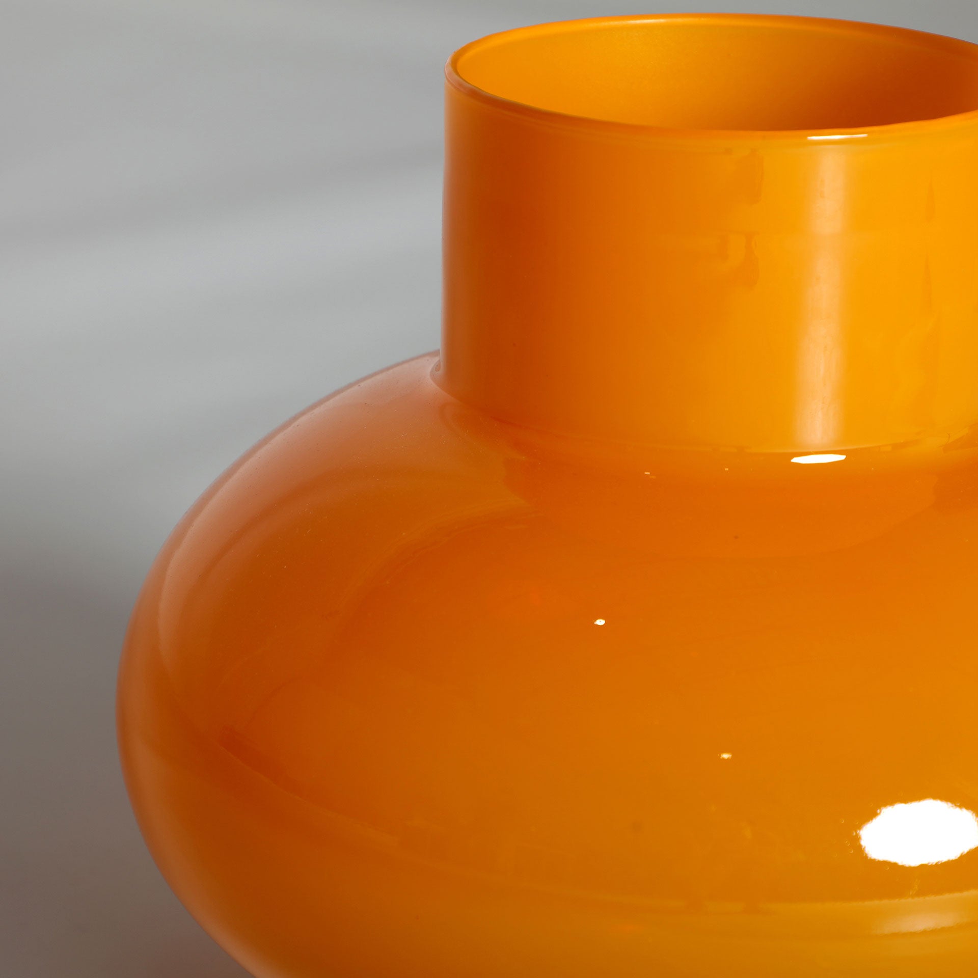 ATIF VASE