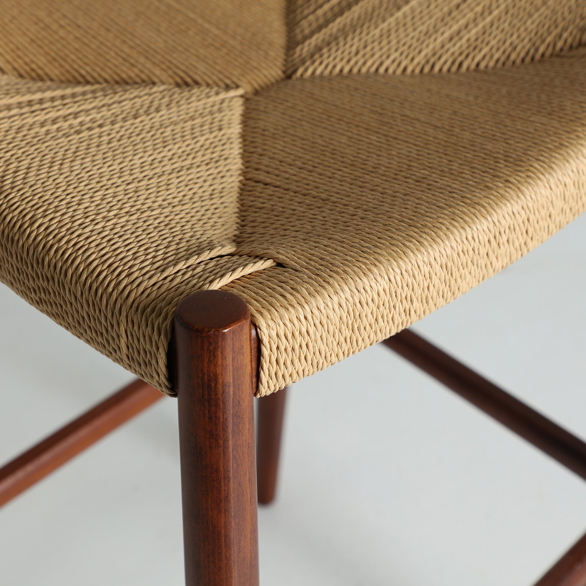 ZELHEM STOOL