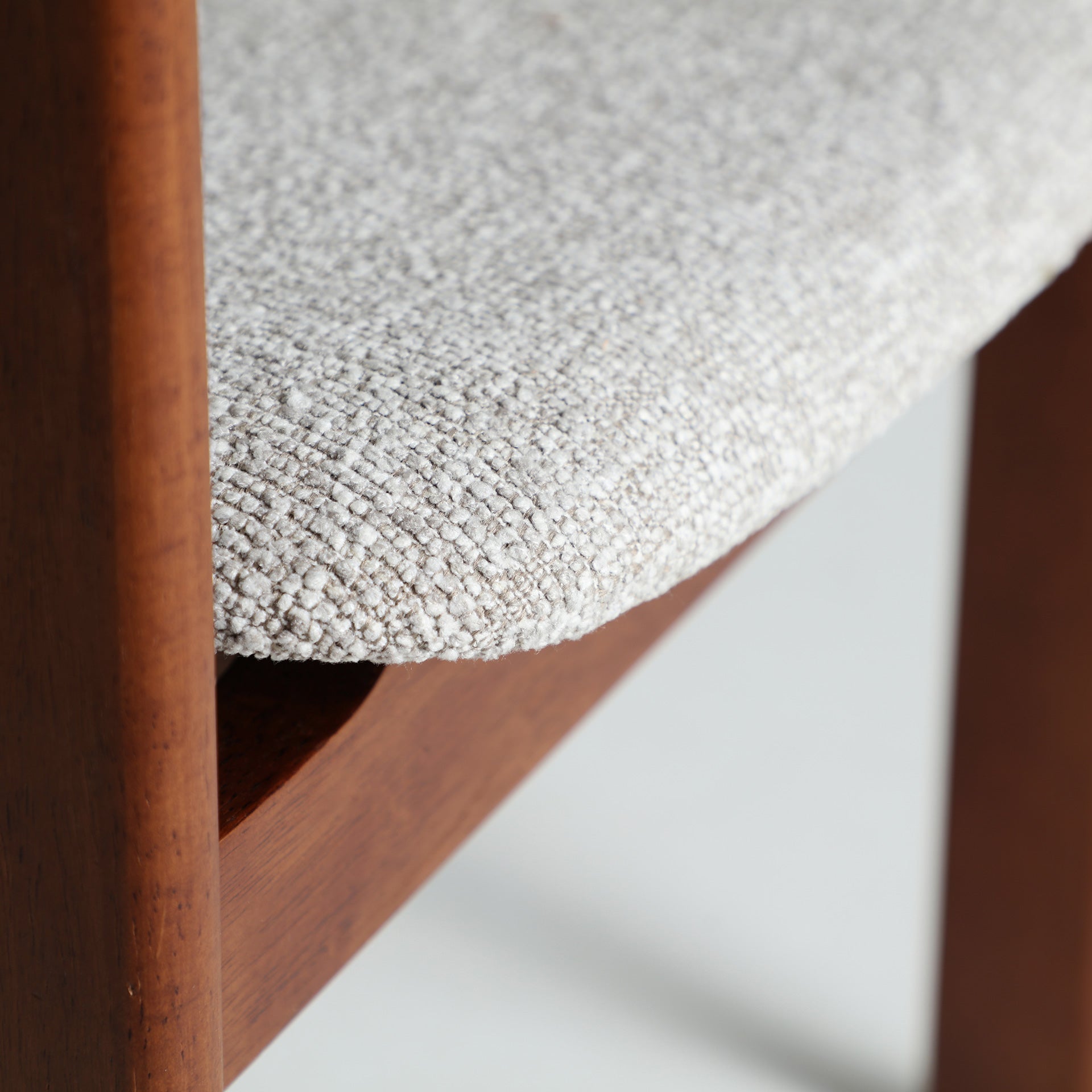 HEDEL CHAIR