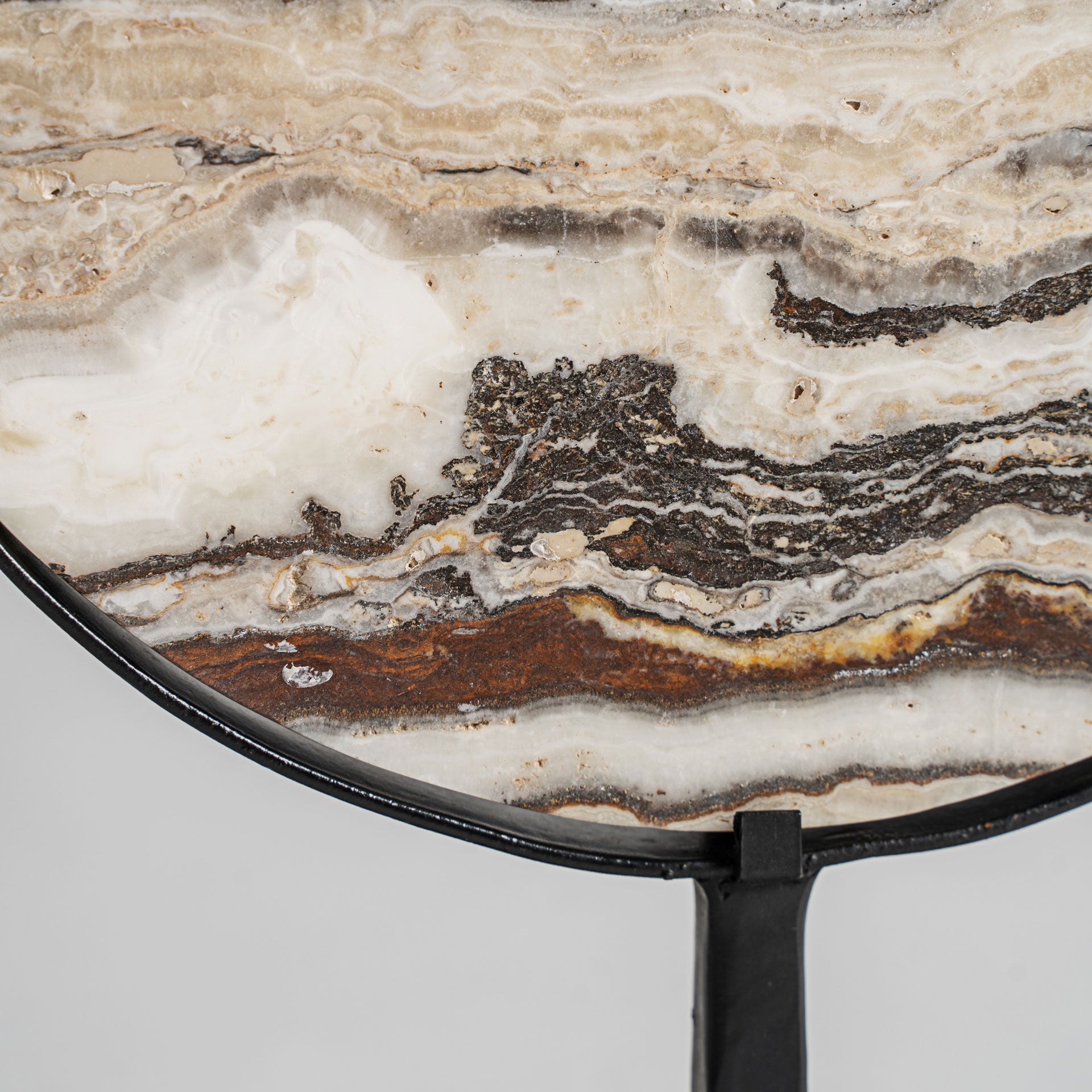 KORISTEELLINEN HAHMO