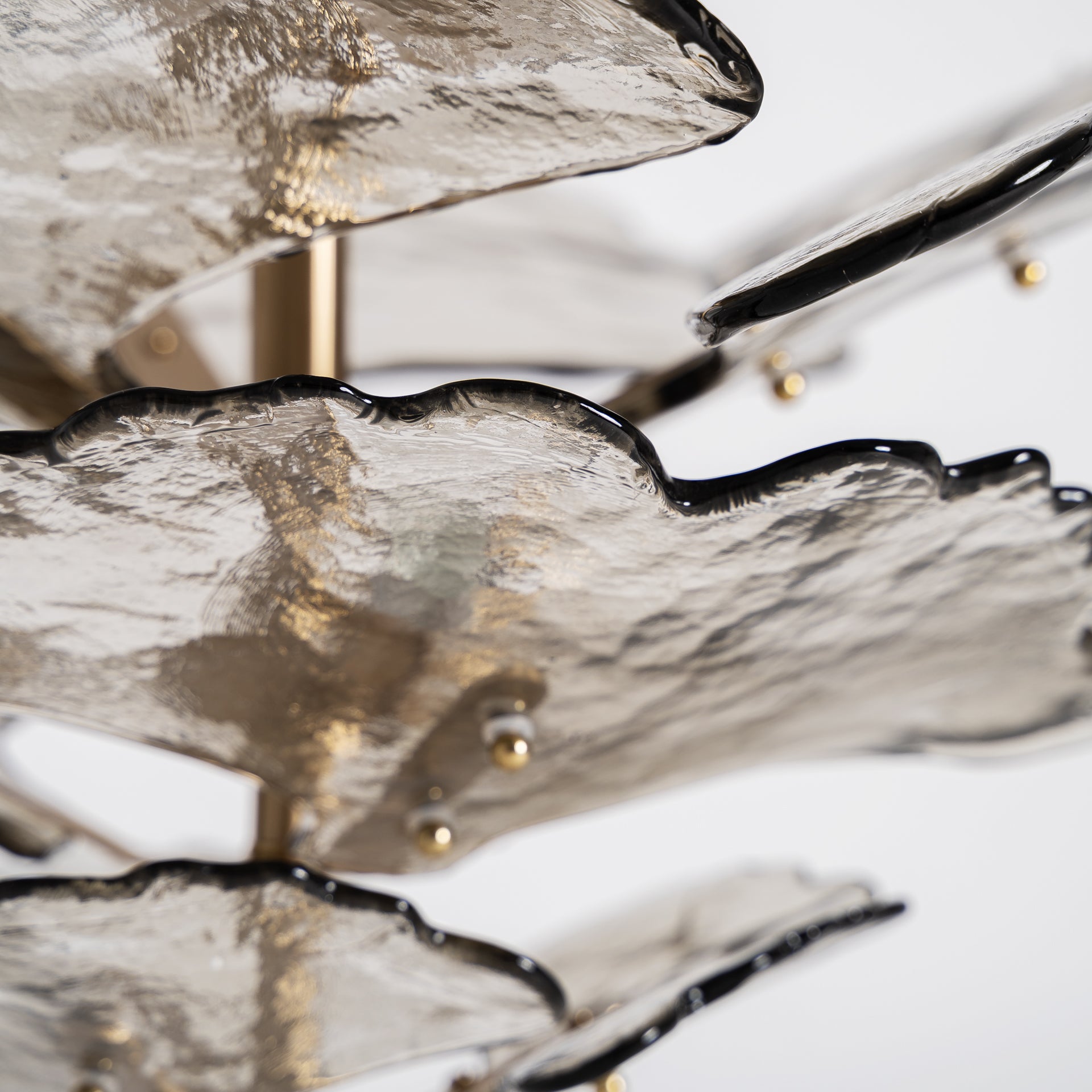 MEZZOLA-KATTOVALAISIN