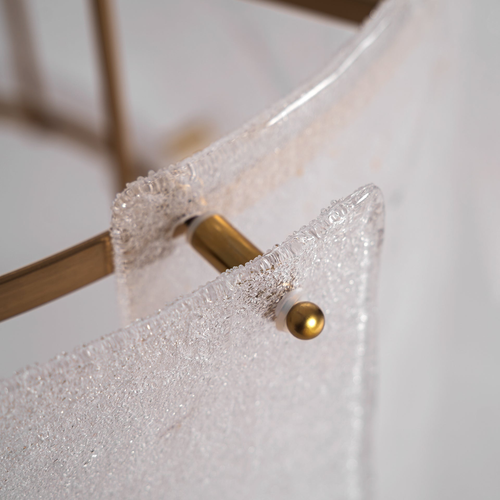 VERCEIA-KATTOVALAISIN