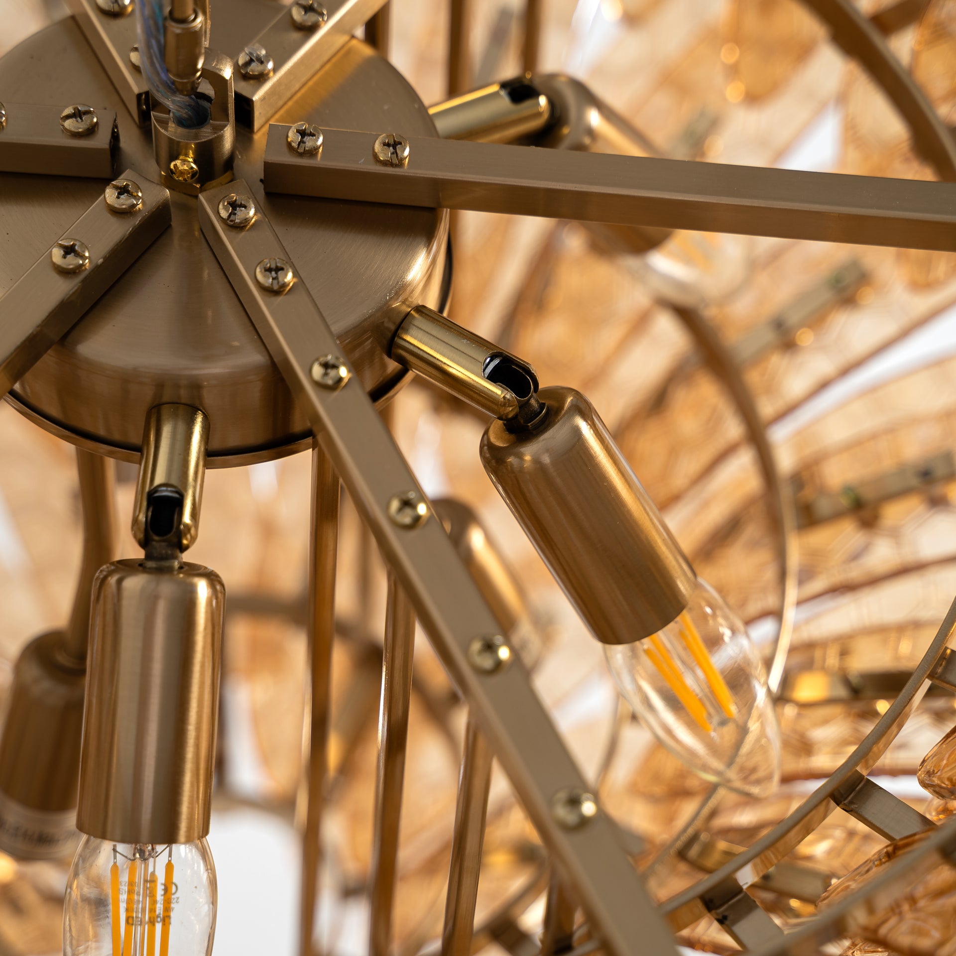 OLGIASCA-kattovalaisin