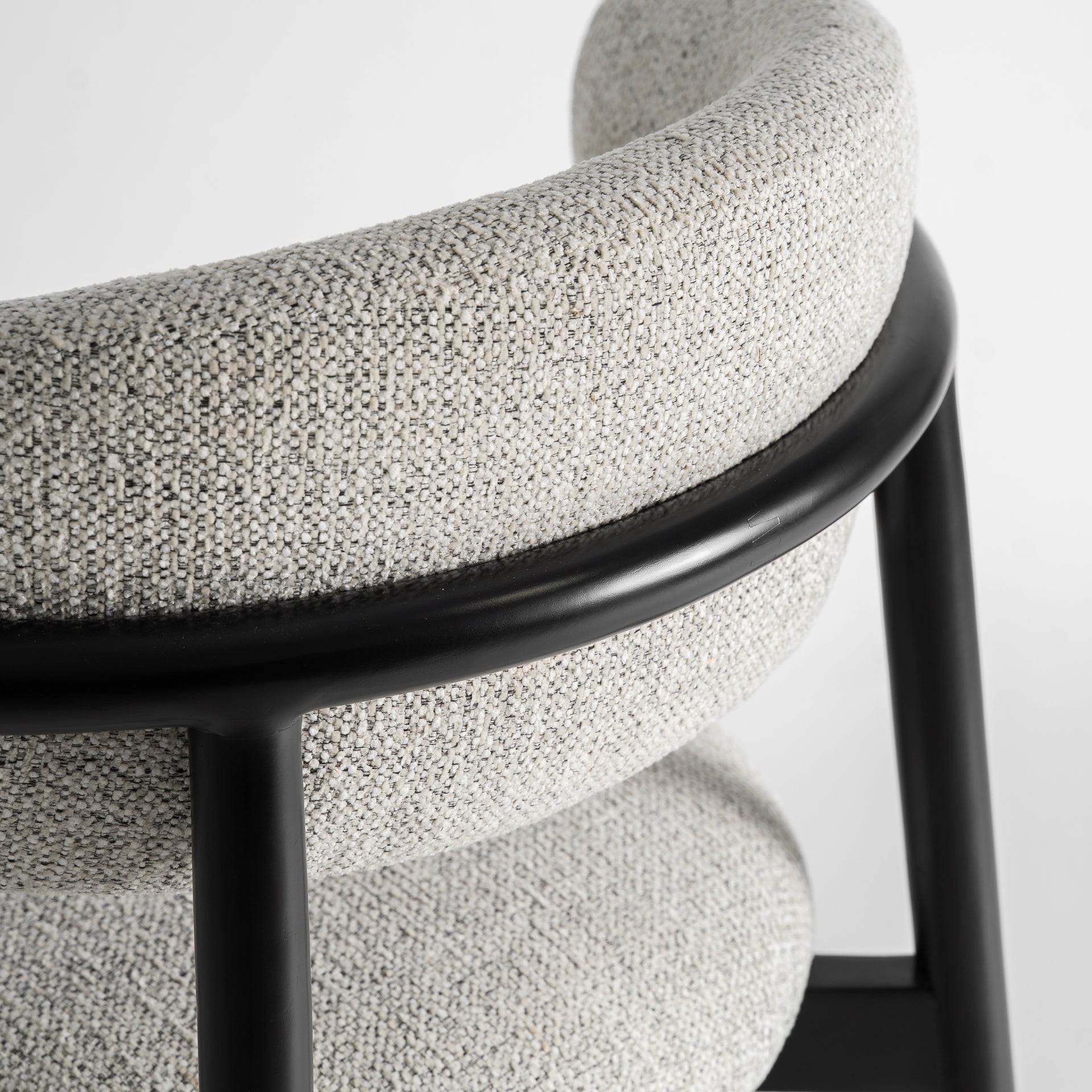 Pall Glades -tuhkapuujakkara