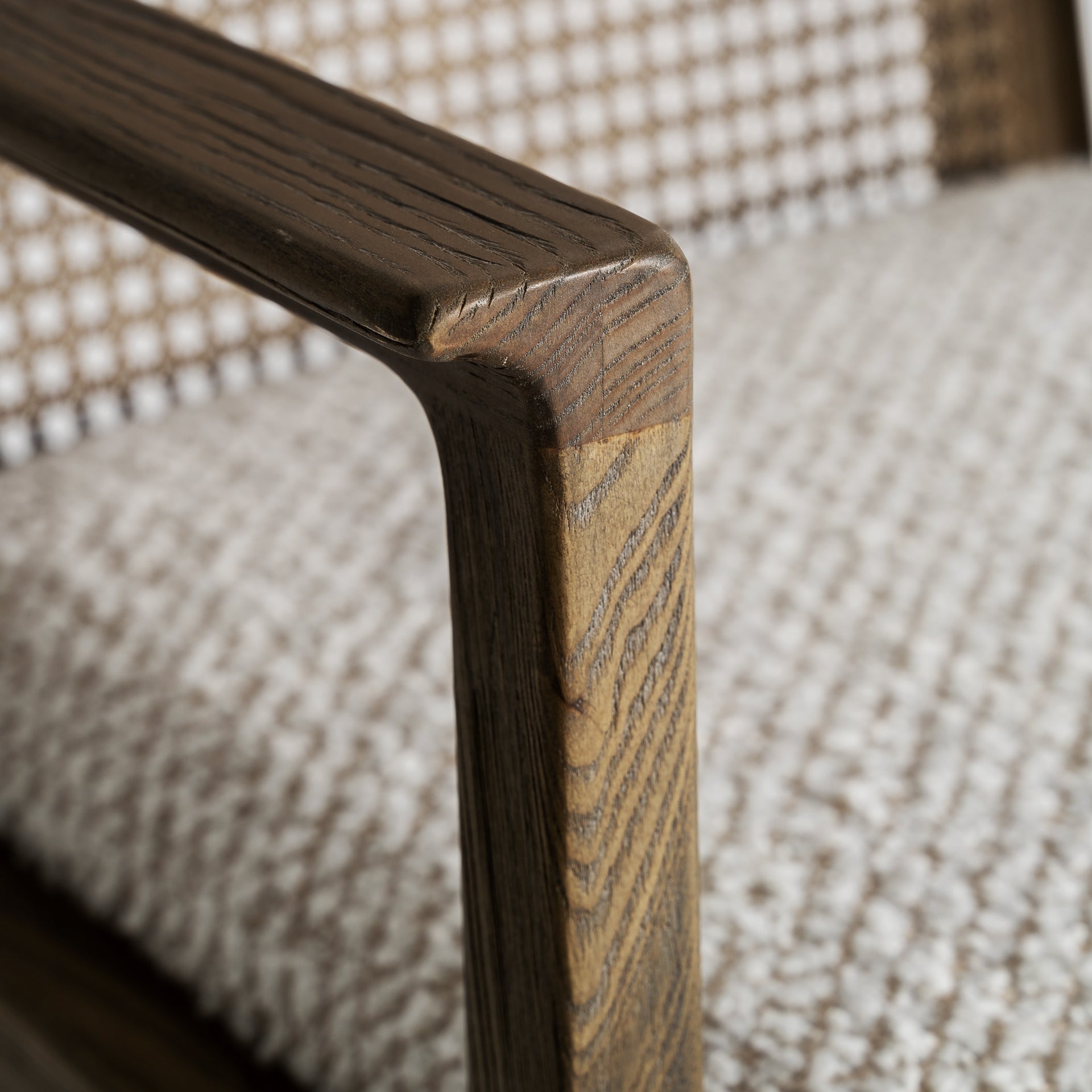 Stol Mattia -tuhkapuutuoli