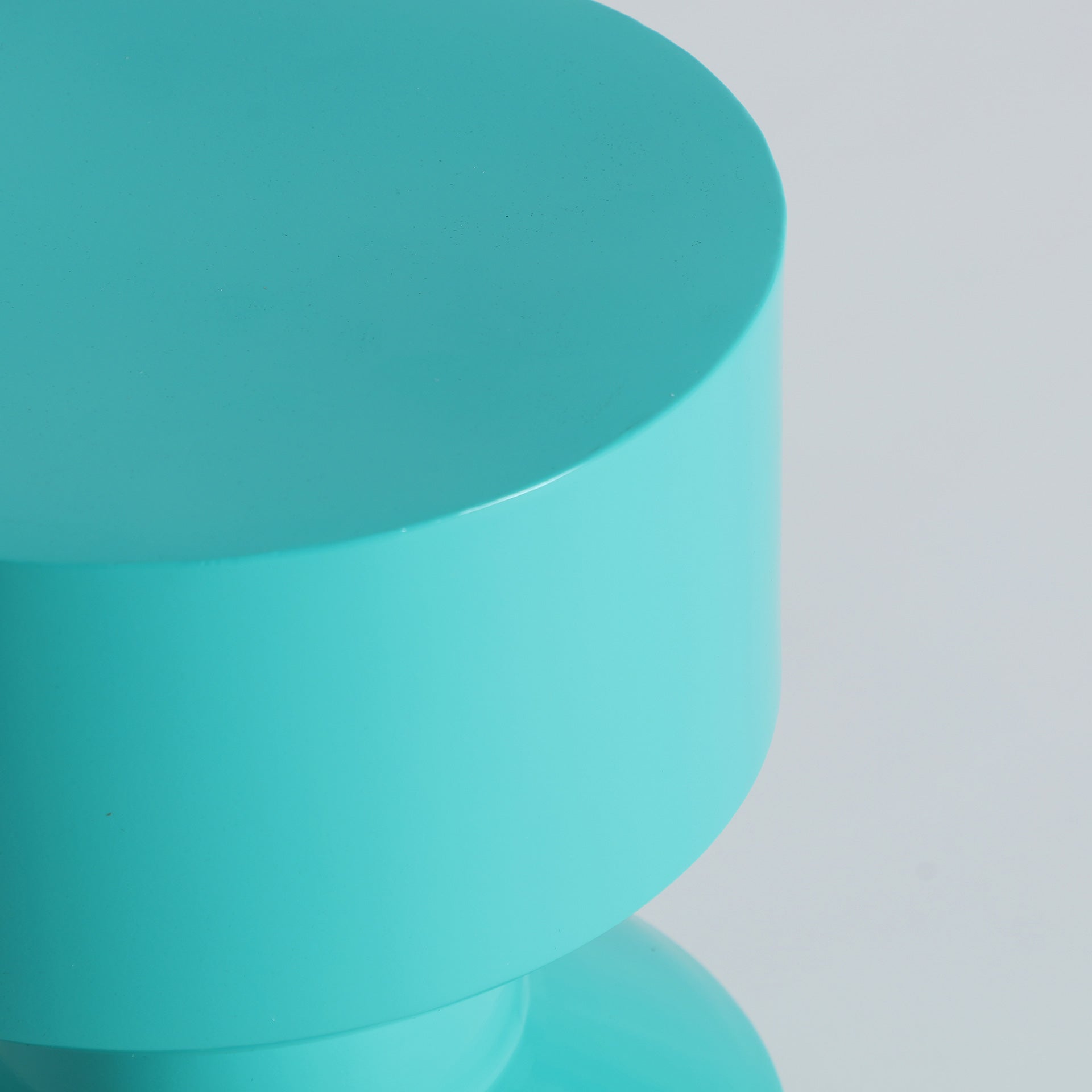 POP SIDE TABLE