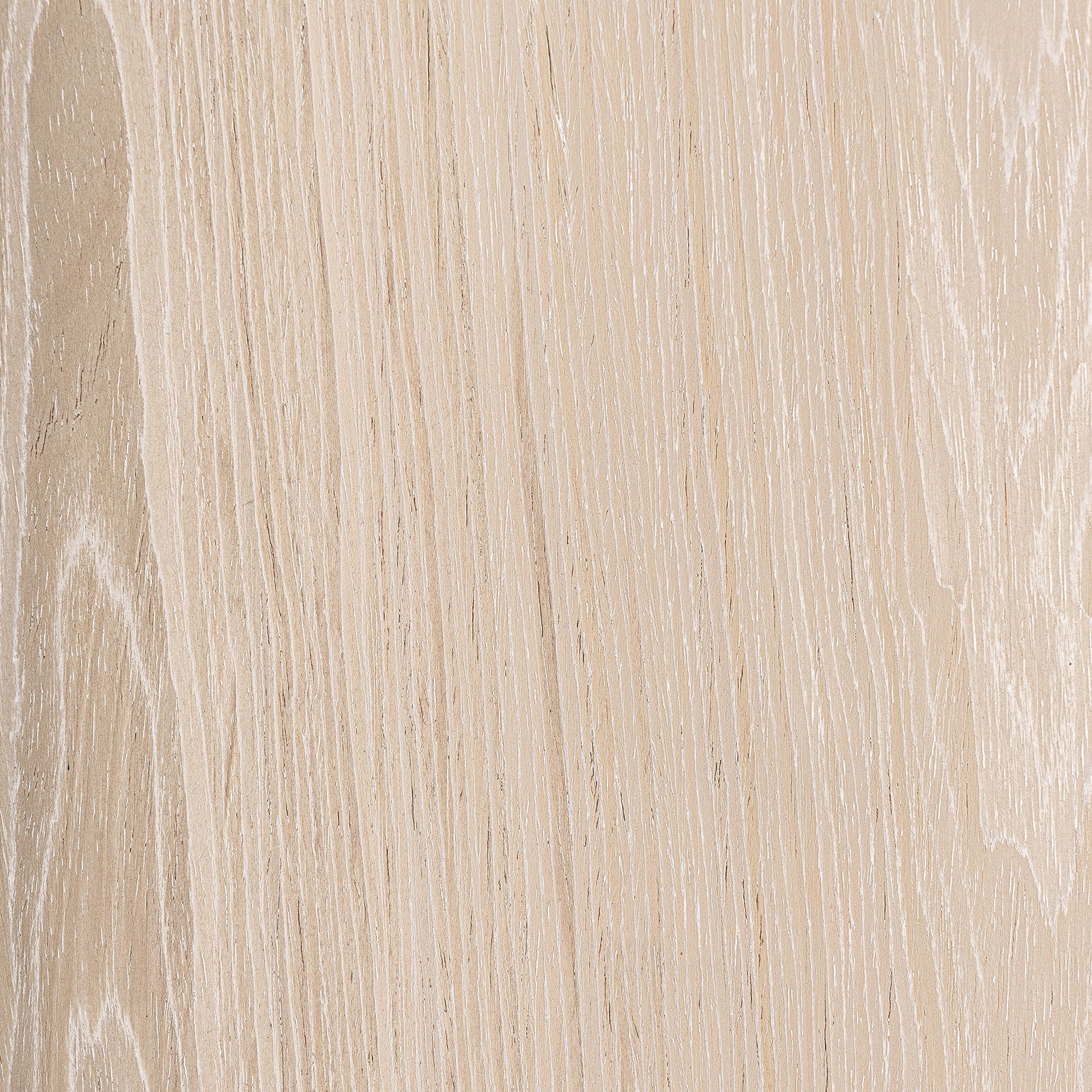 Kharj Art Deco -vaatekaappi - tammi ja kristalli