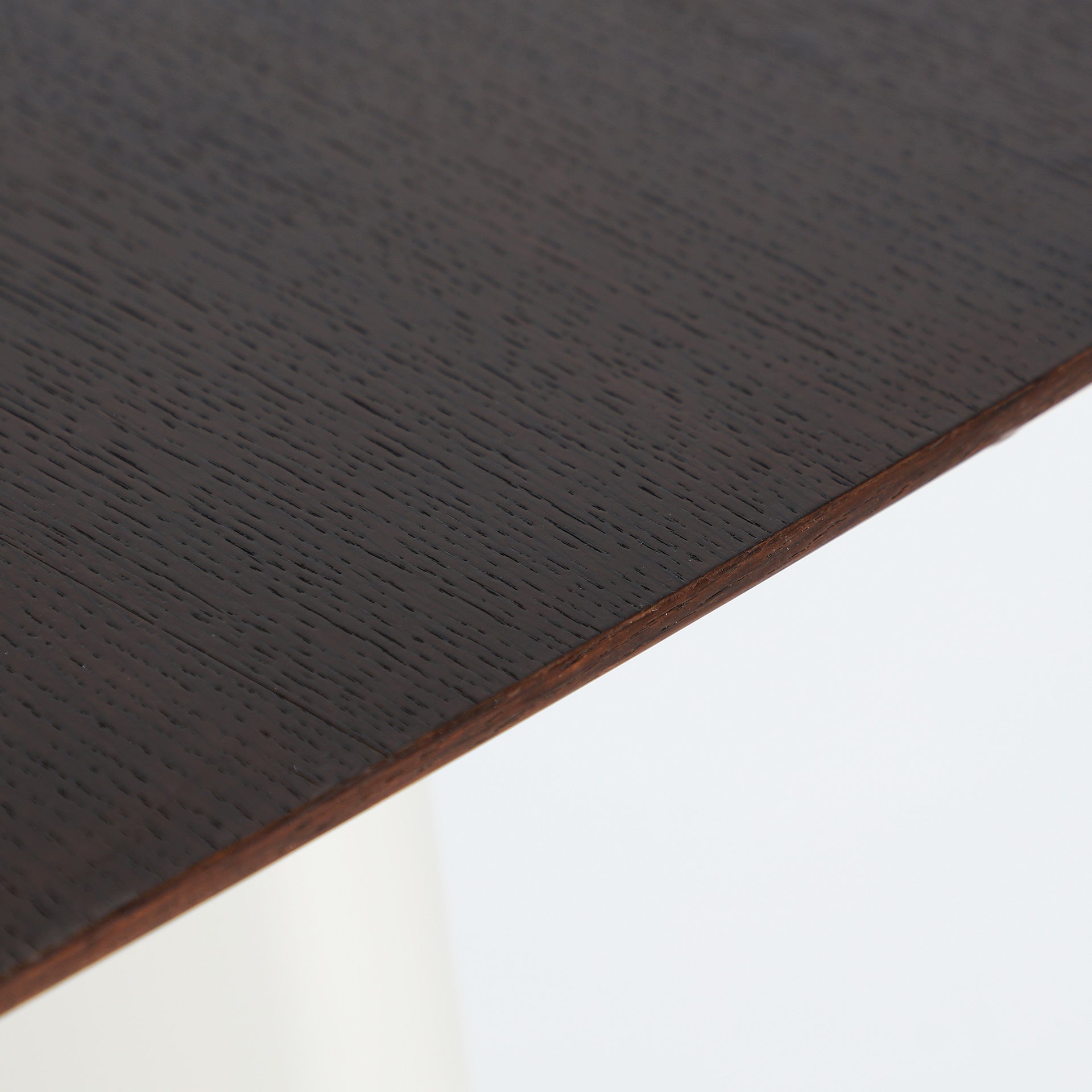 VOLTA DINING TABLE