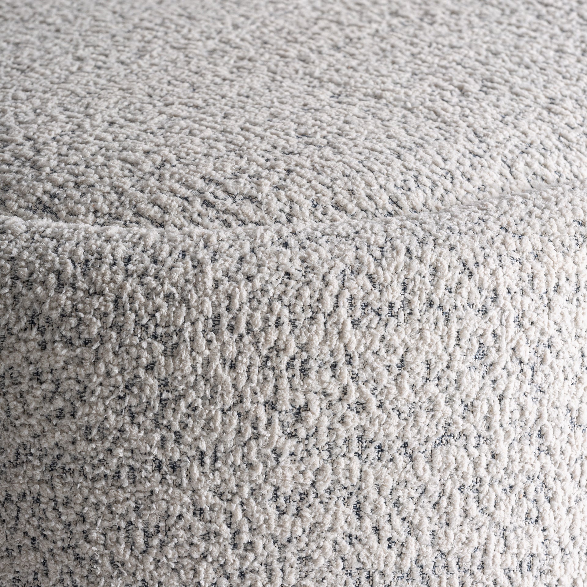 CADES BED FOOT STOOL