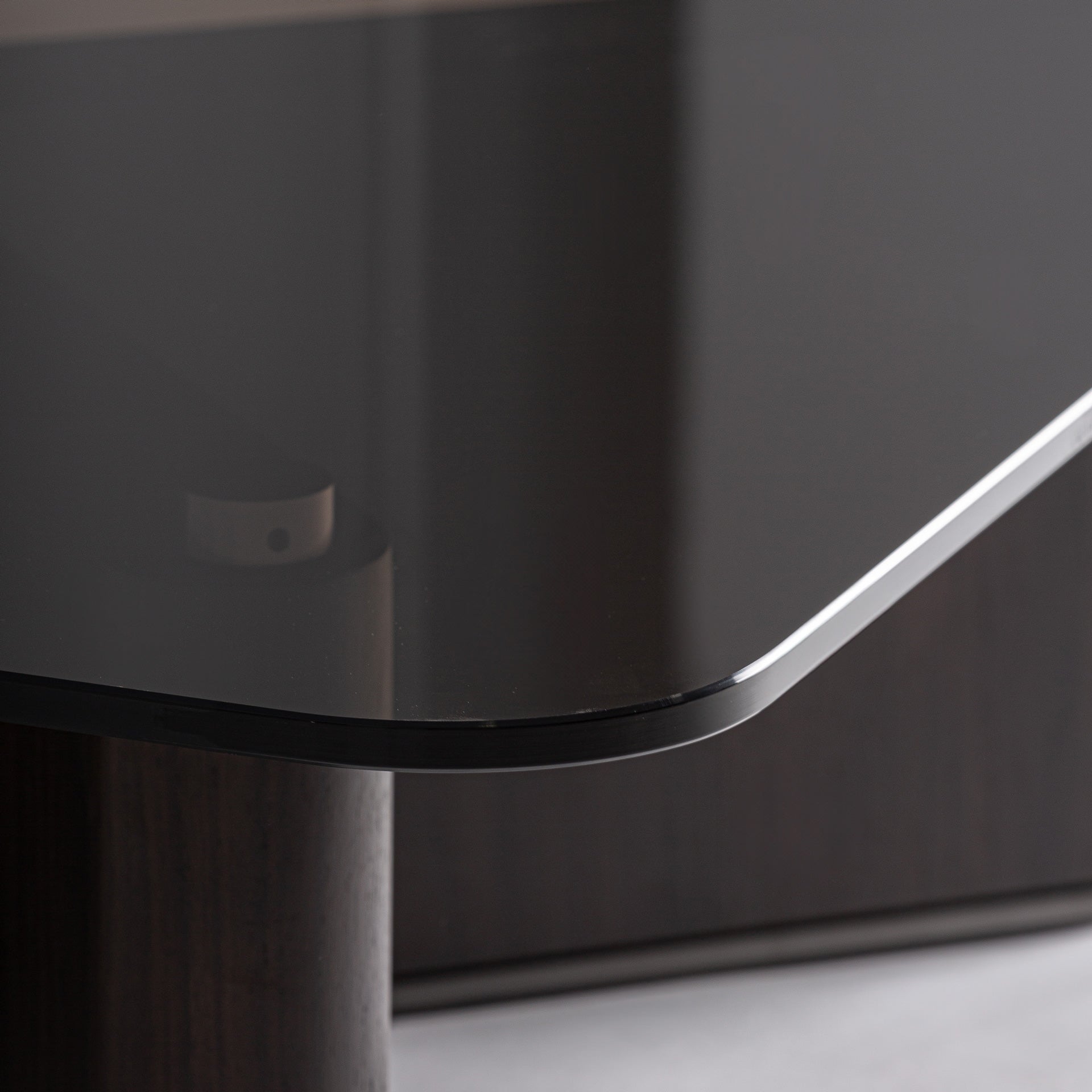 BRANSBY-SOHVAPÖYTÄ