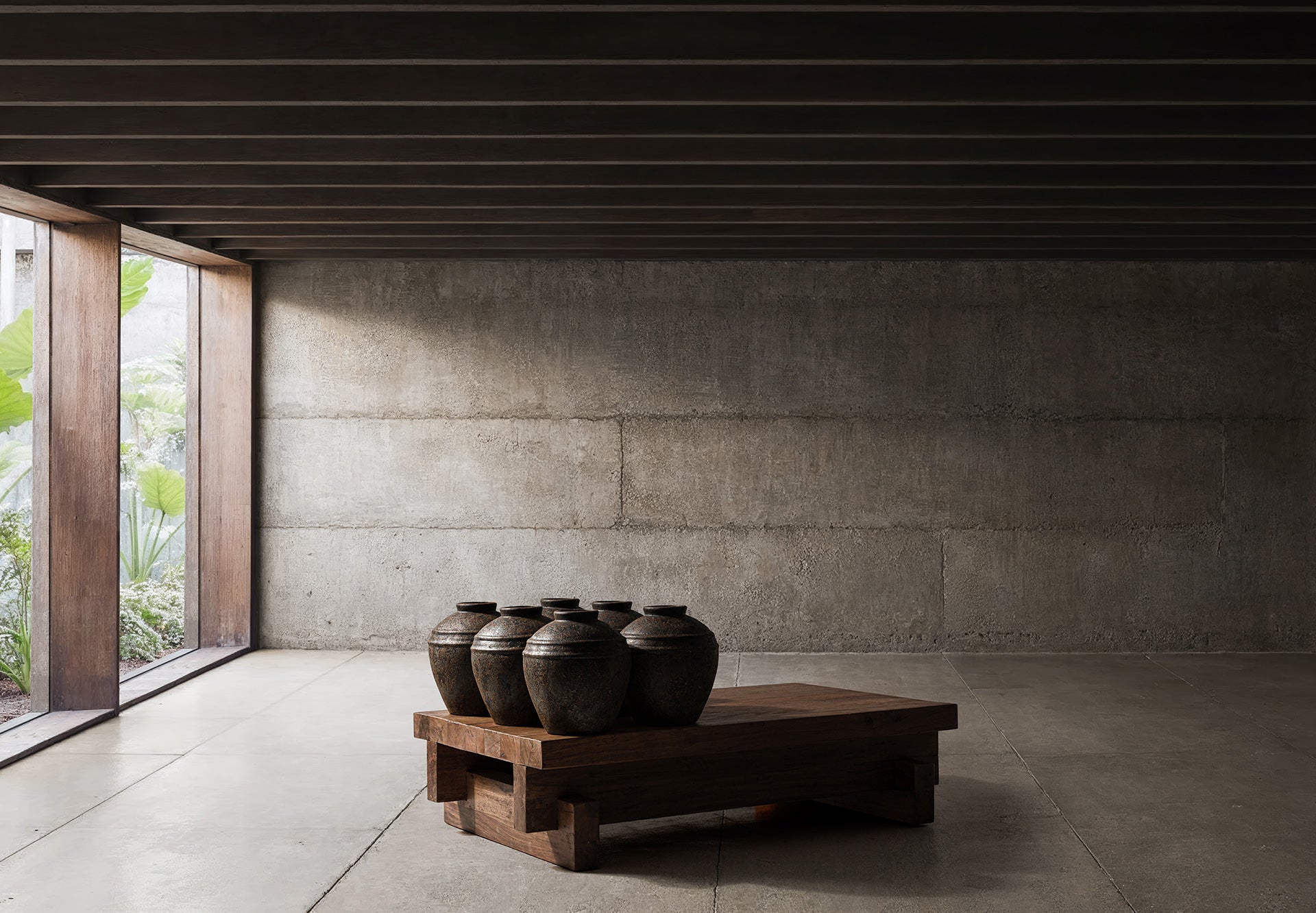 BRUTALIST-SOHVAPÖYTÄ