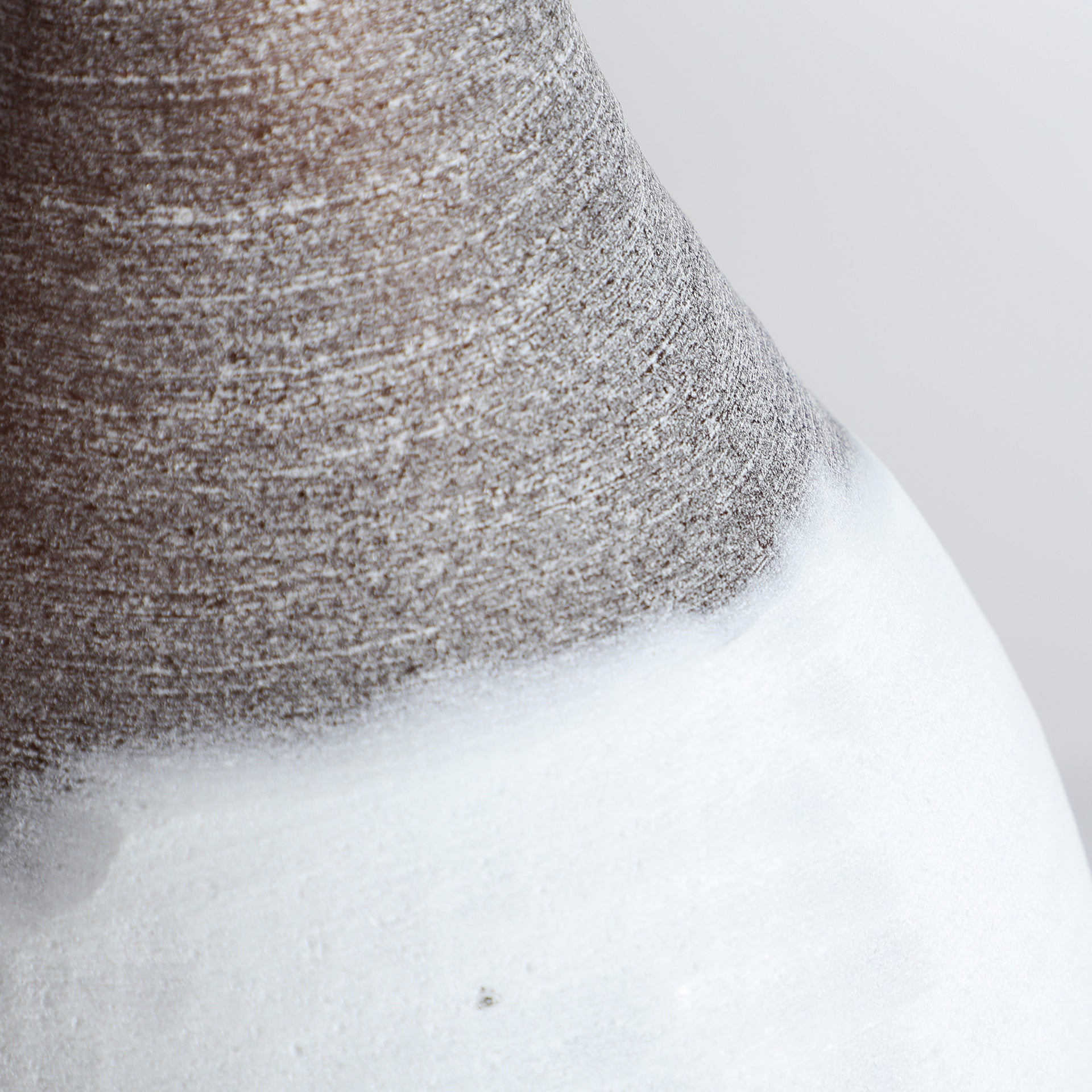 KONO VASE