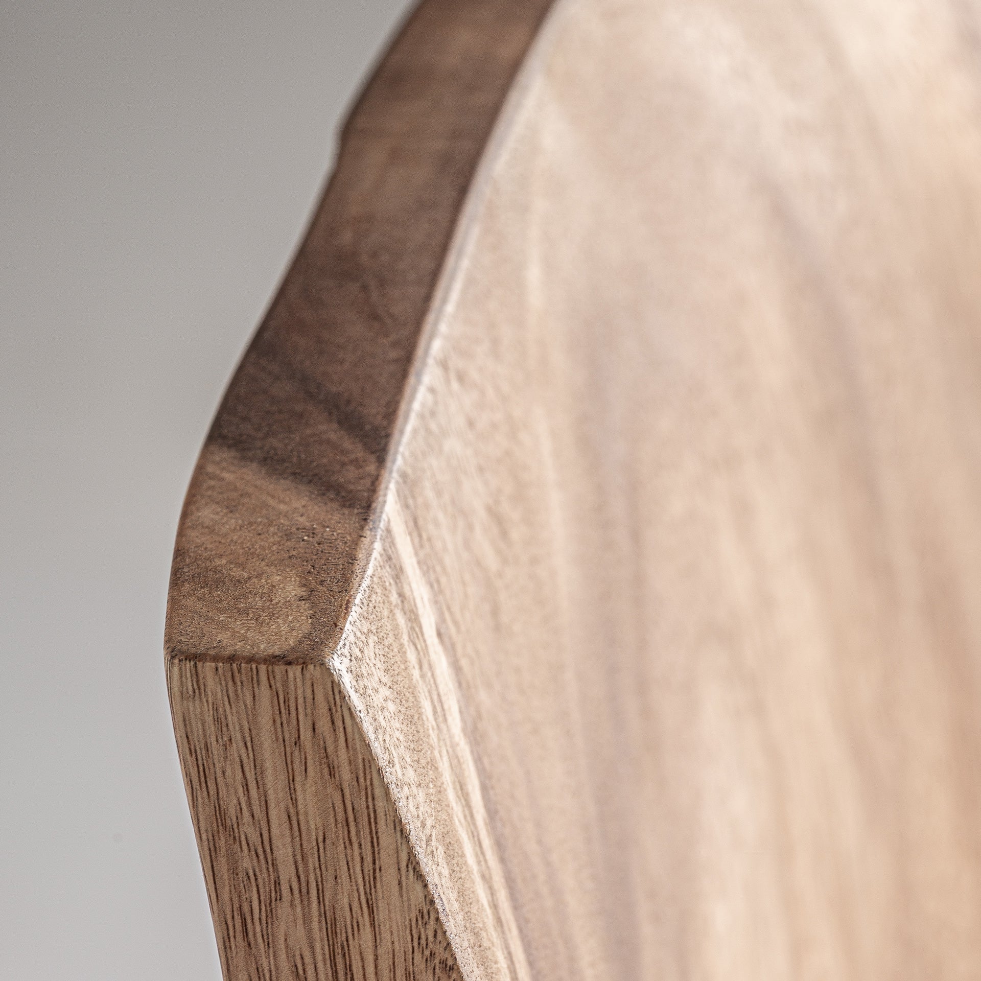 KIRINDY CHAIR
