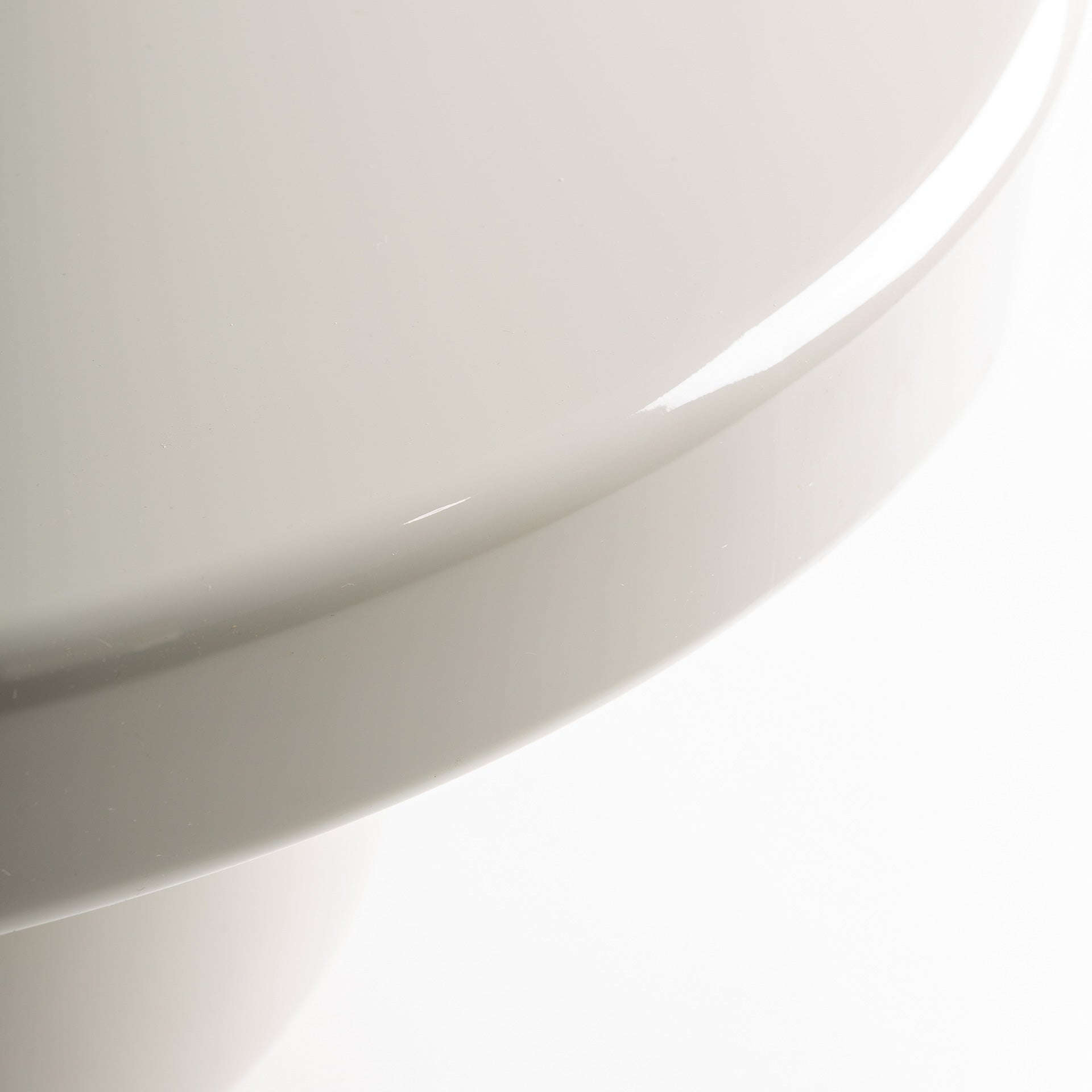 VERINEN SOHVAPÖYTÄ