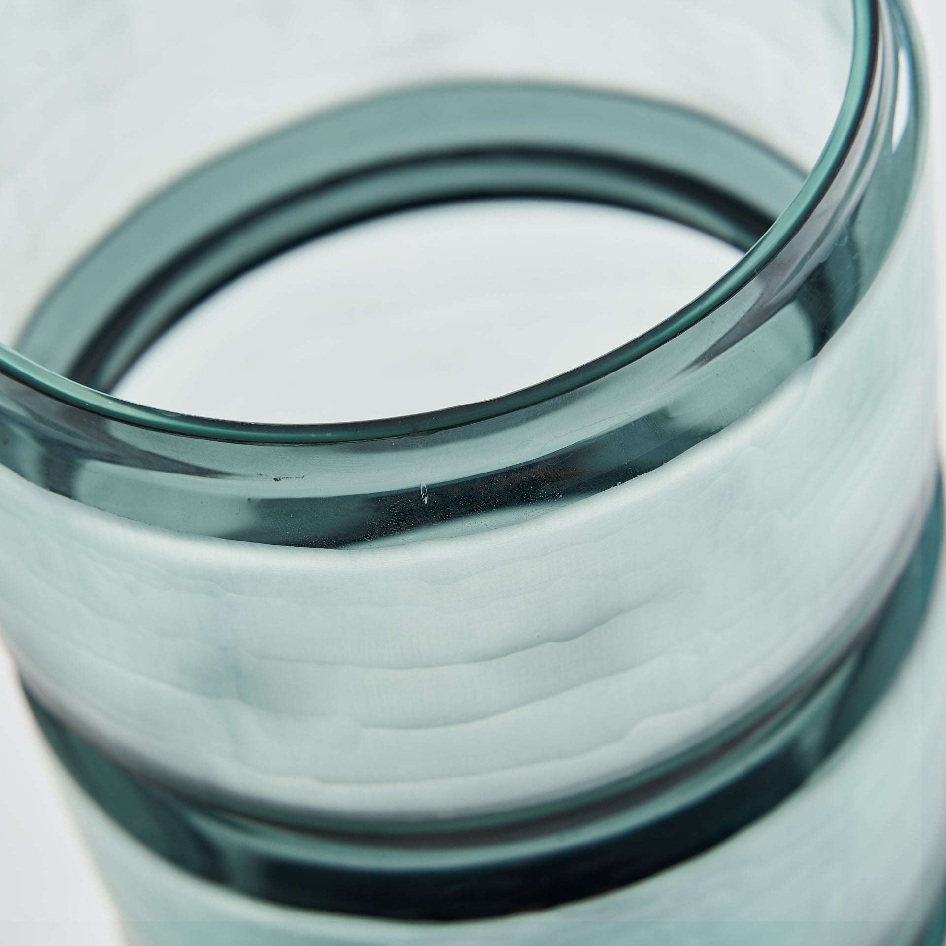 SAMHY VASE