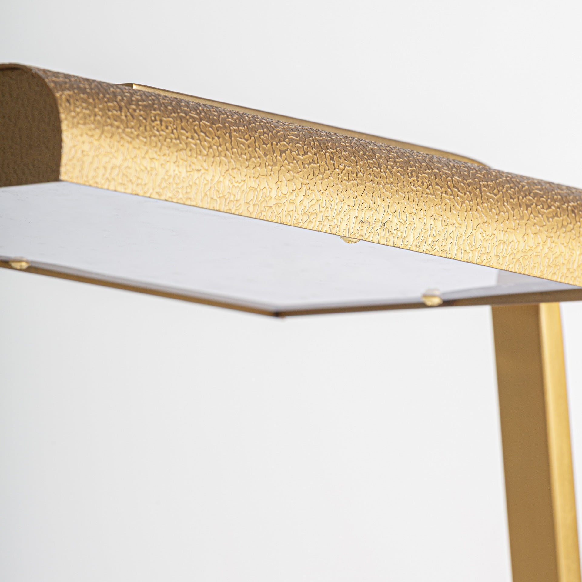 BANSHE TABLE LAMP