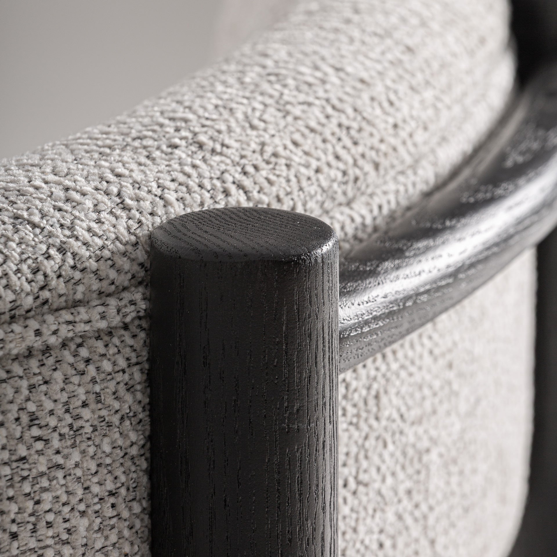 SINDHU ARMCHAIR