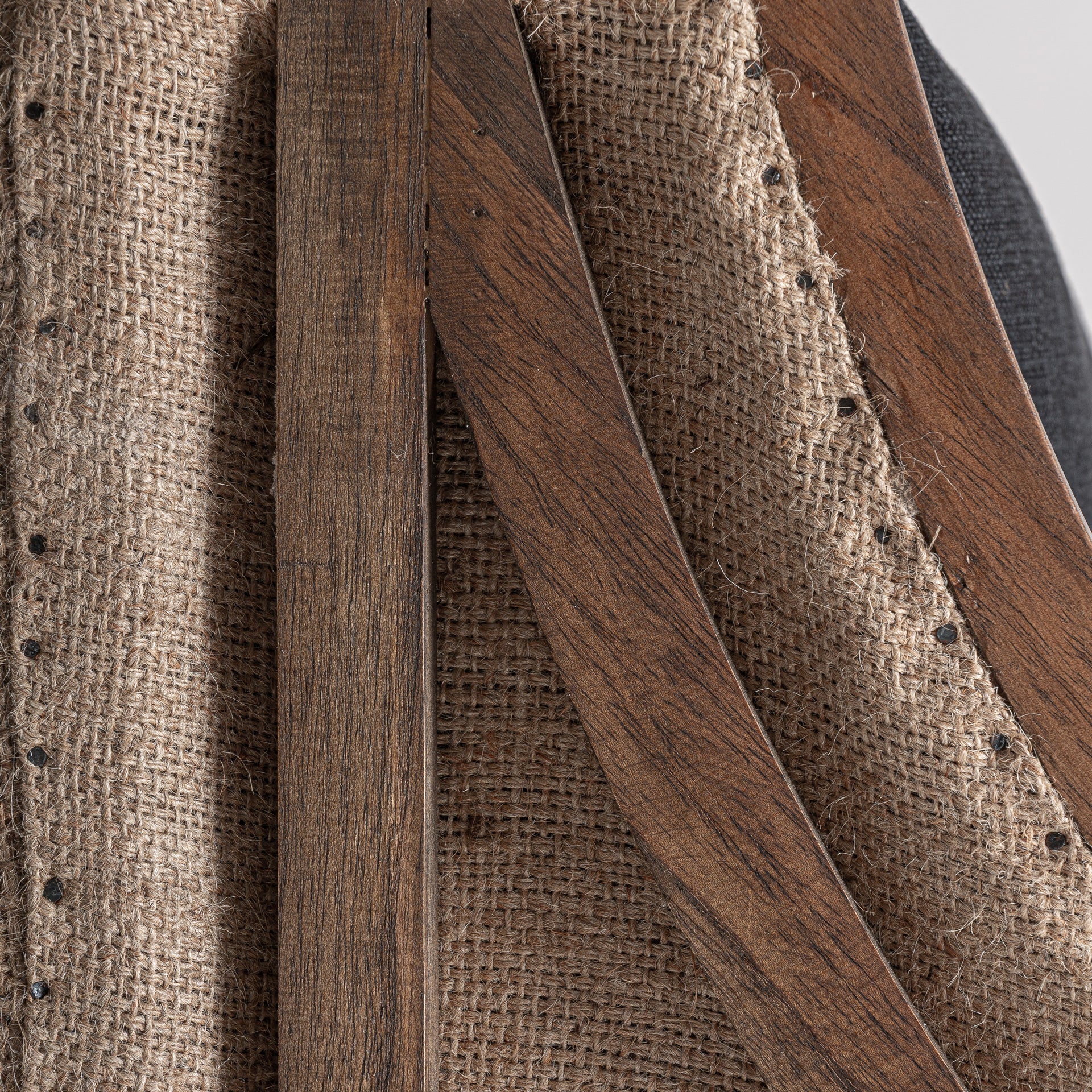 SEYCHES ARMCHAIR