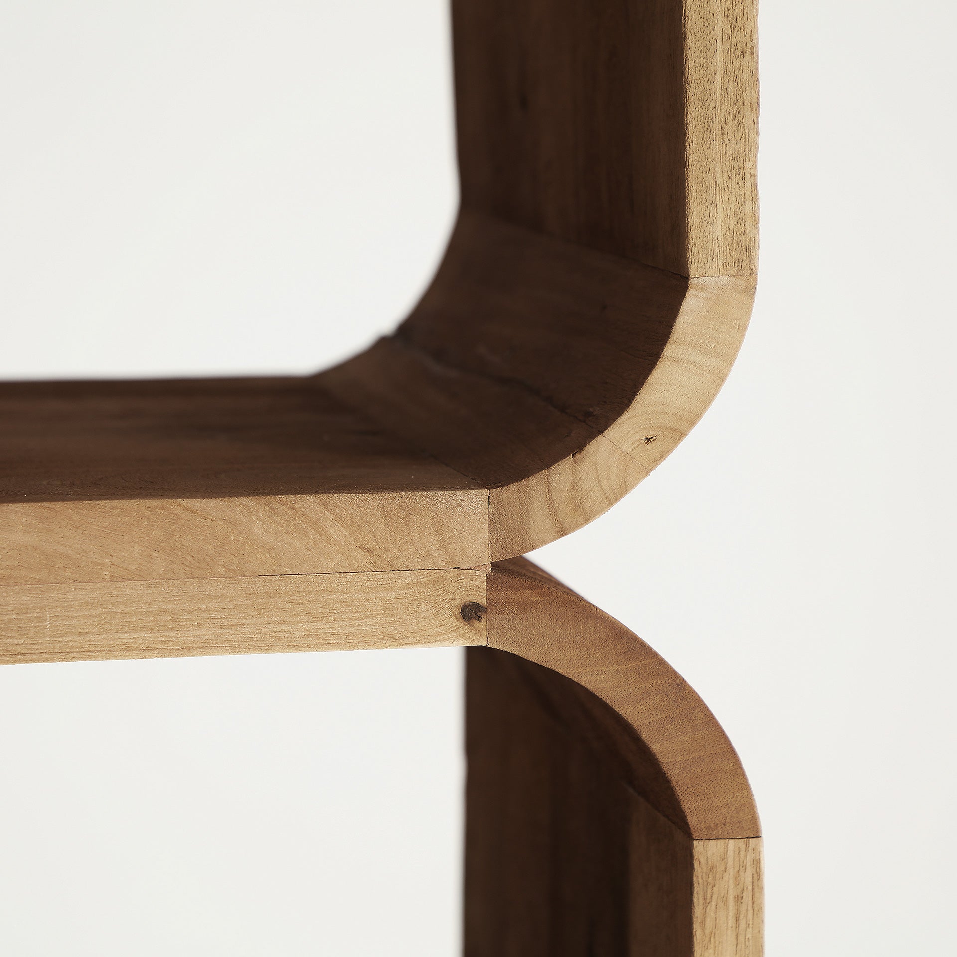 MAGNAN BOOKCASE