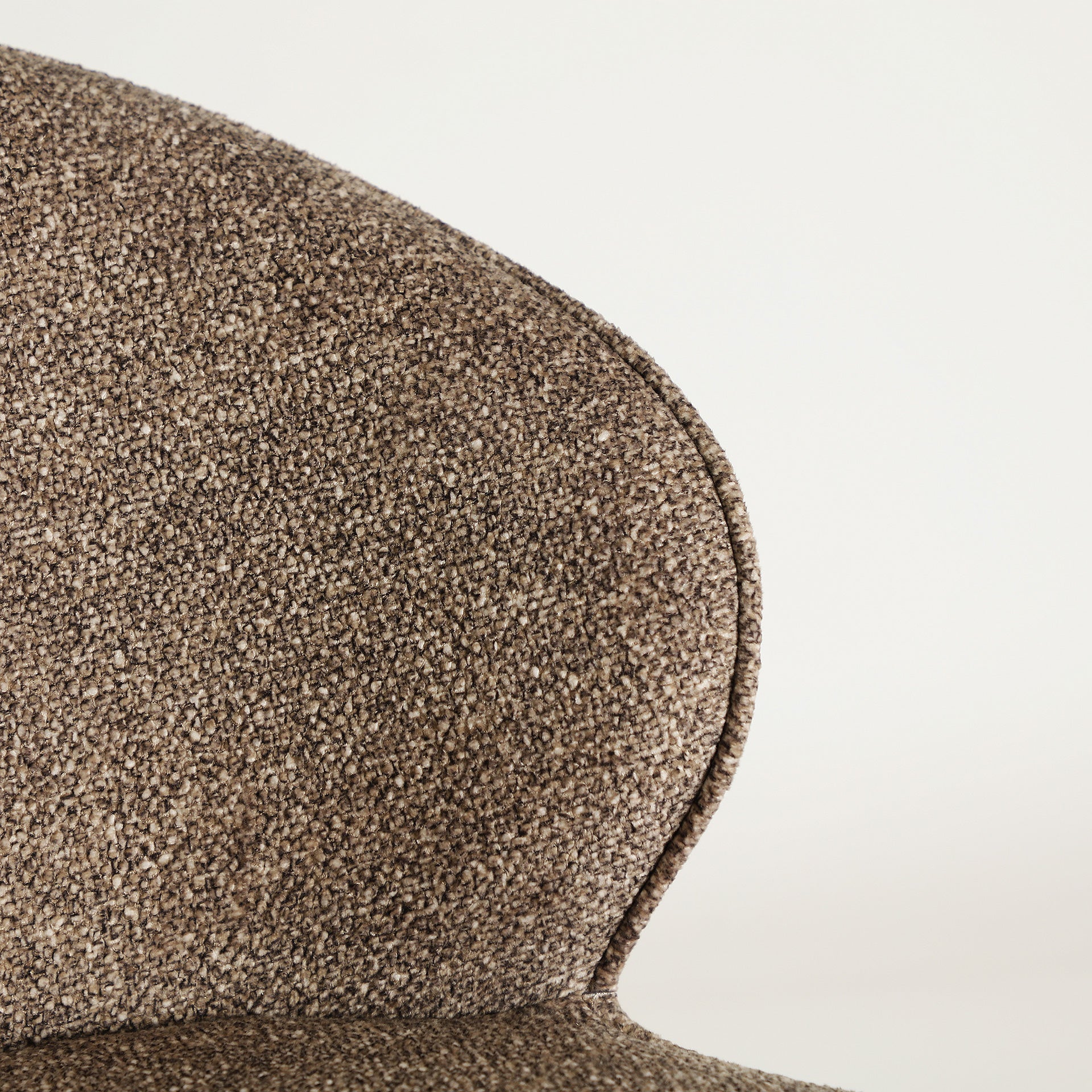 WANNE CHAIR