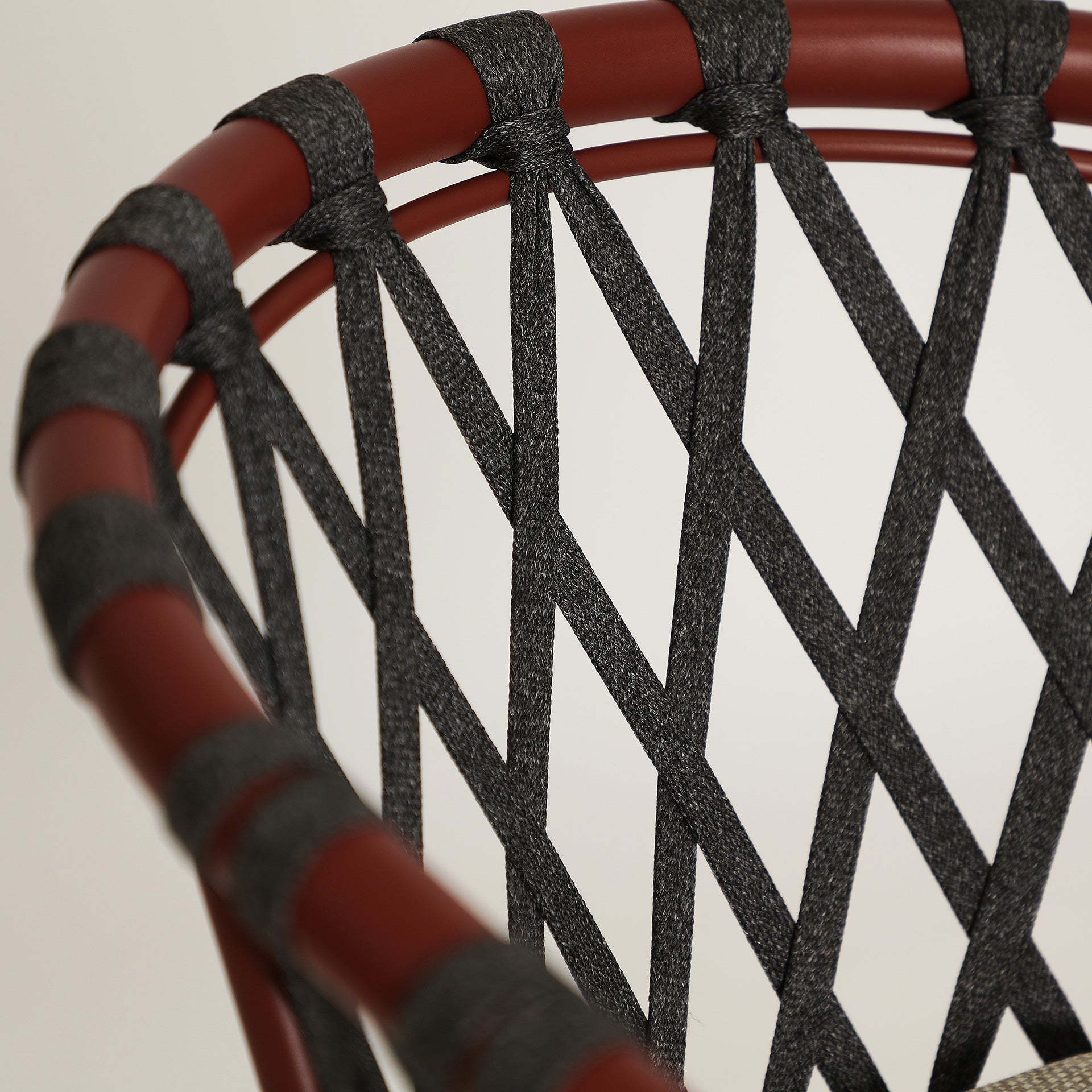 MOSNAY CHAIR
