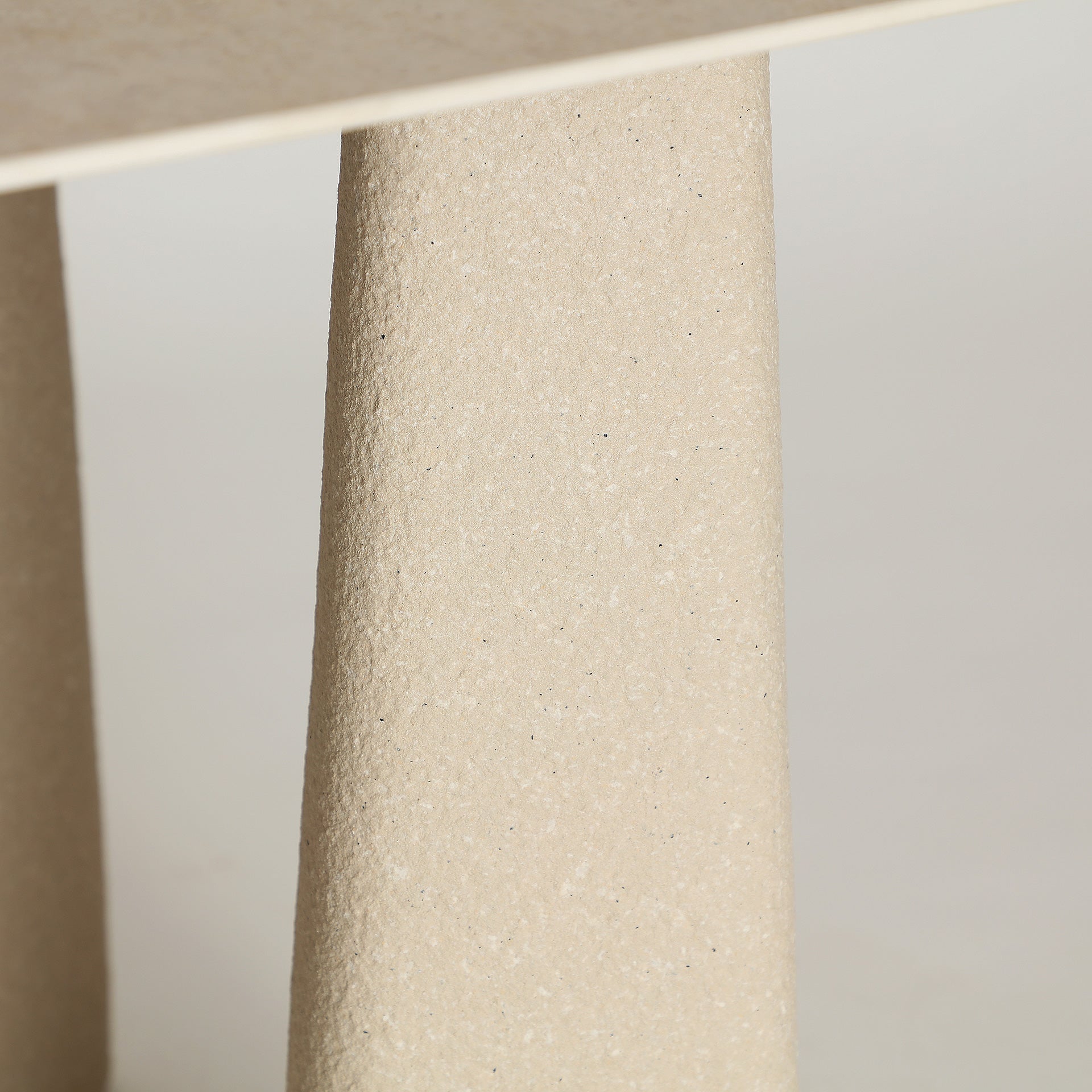 LATKY DINING TABLE