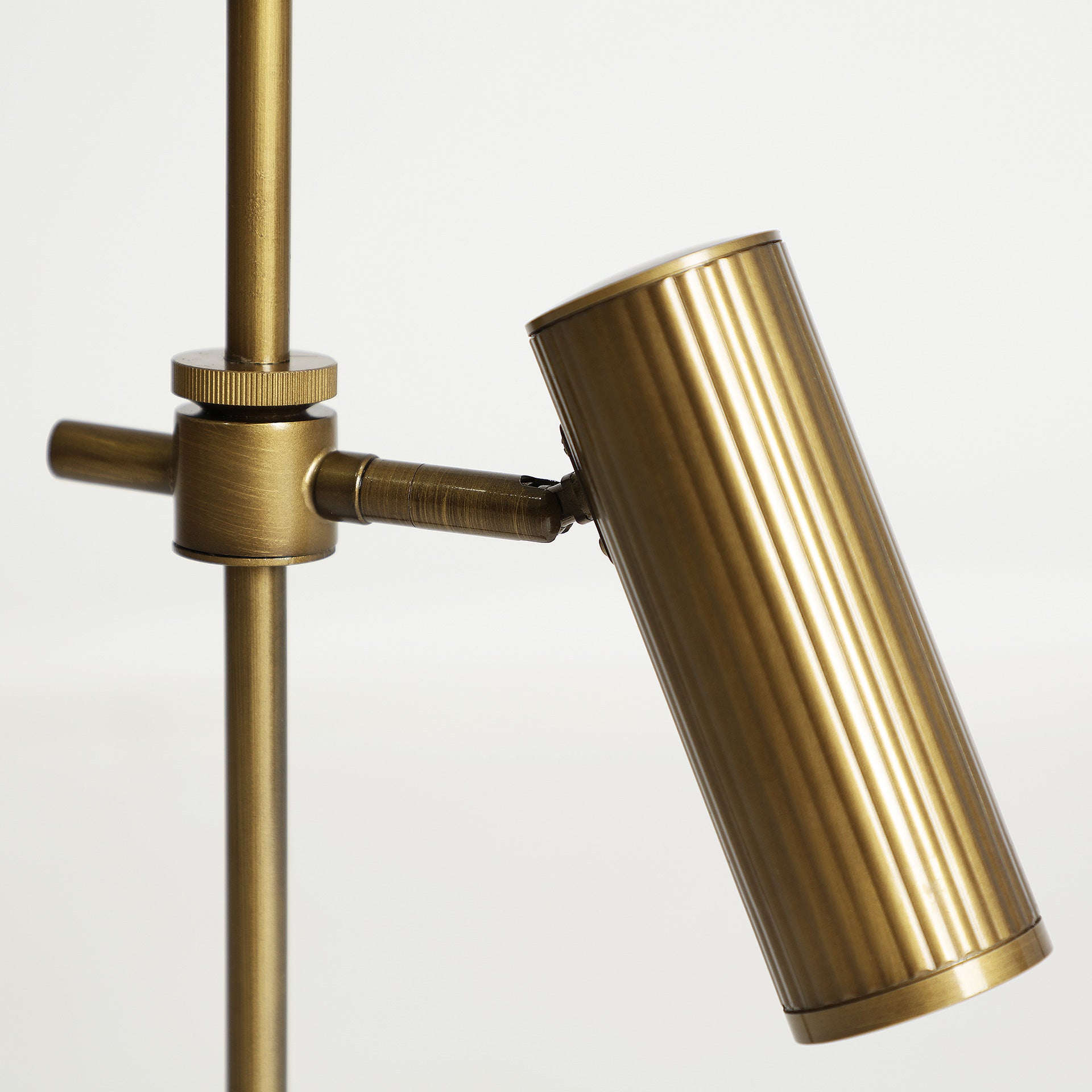 HEJCE TABLE LAMP