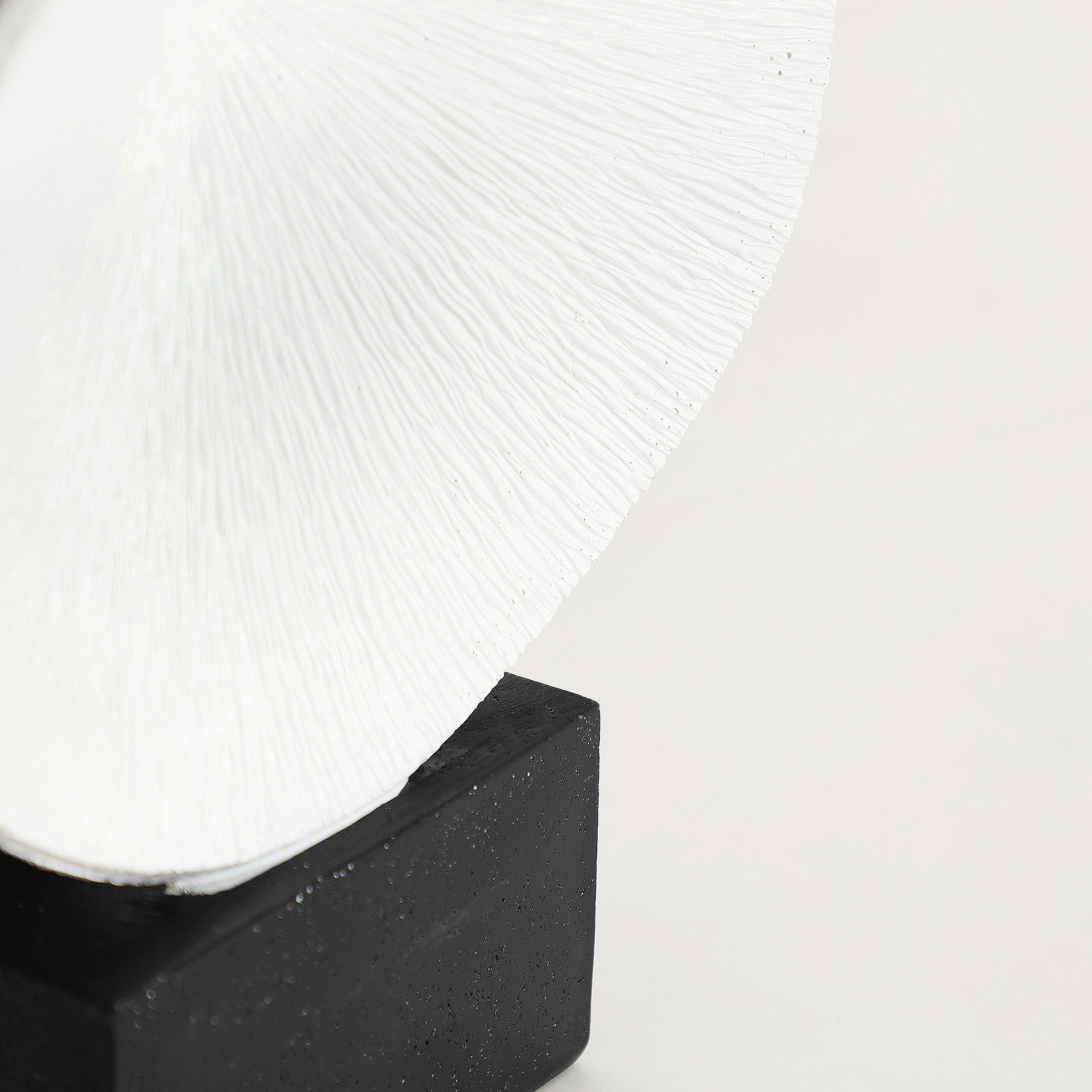 NERAC DECORATIVE FIGURE