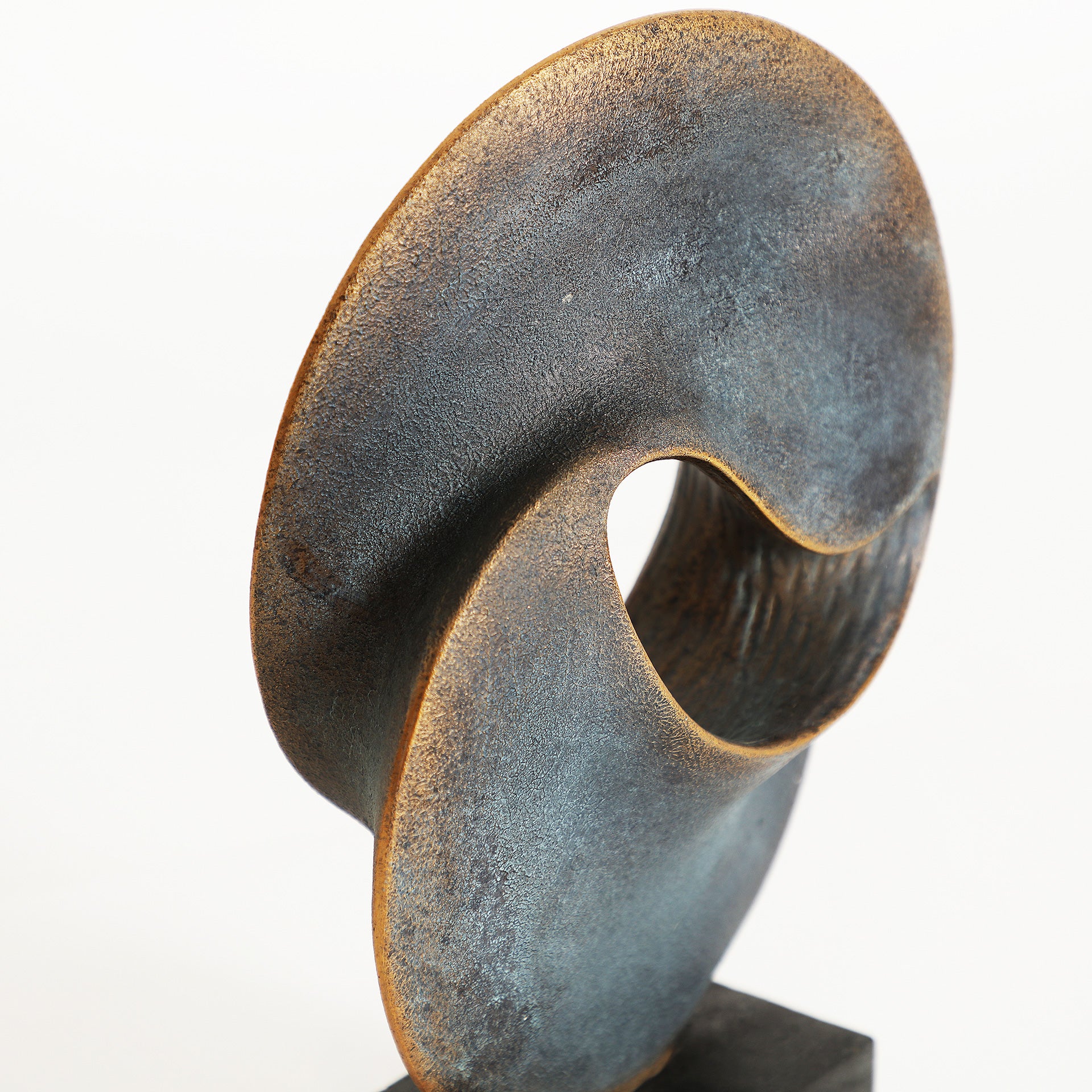 EYMET DECORATIVE FIGURE