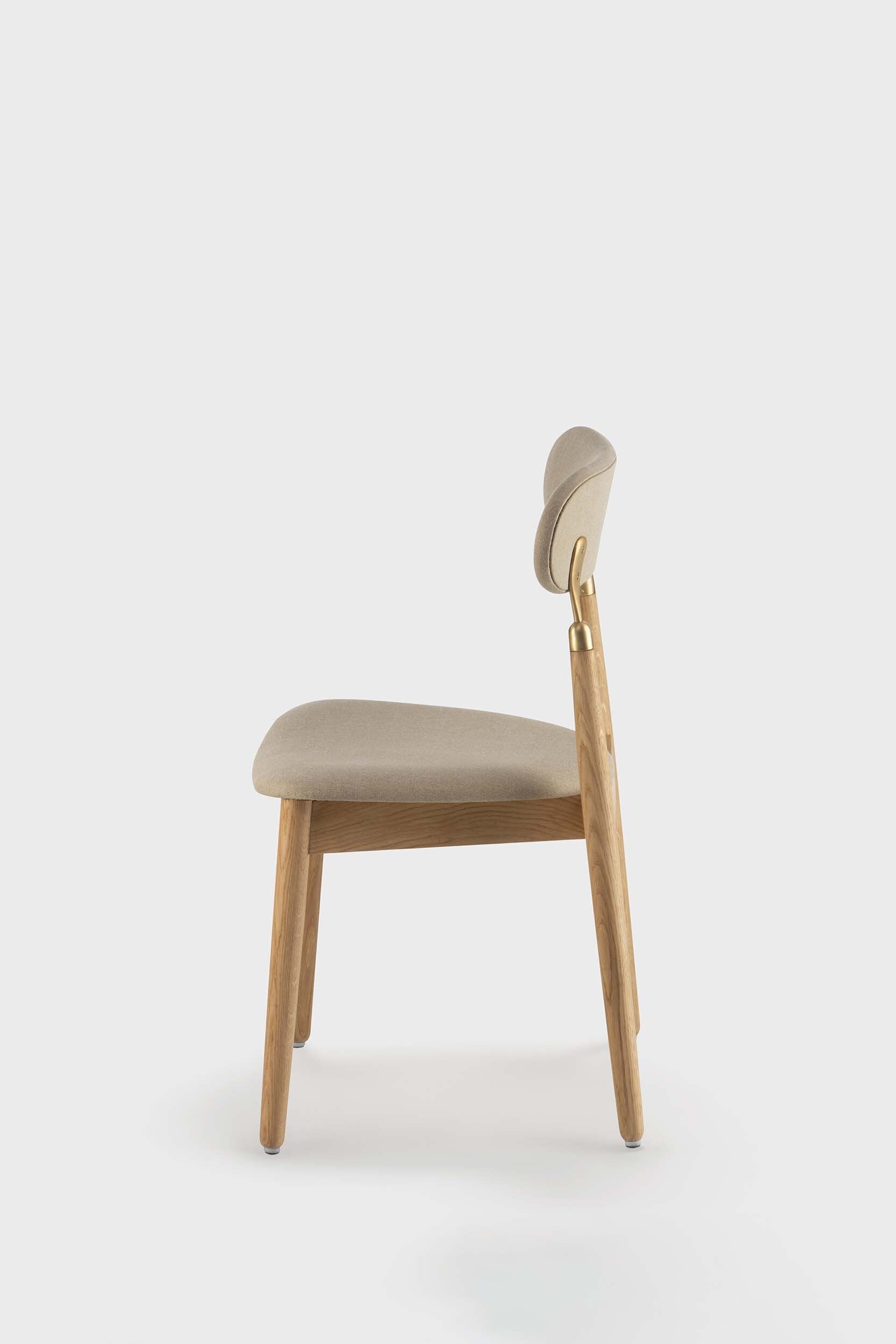 7.1 Oak Dining Chair