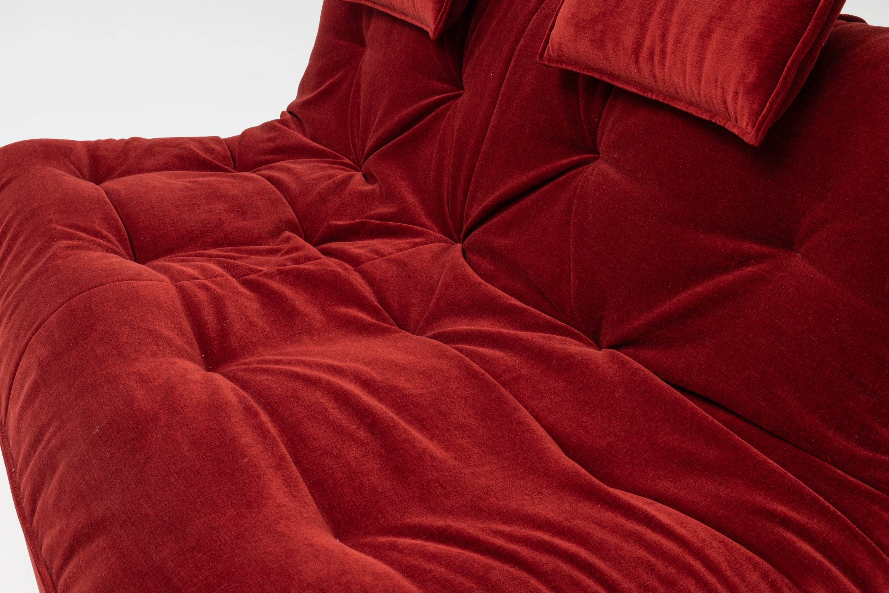 Ferro SkandiShop -kaksipaikkainen tyynyillä