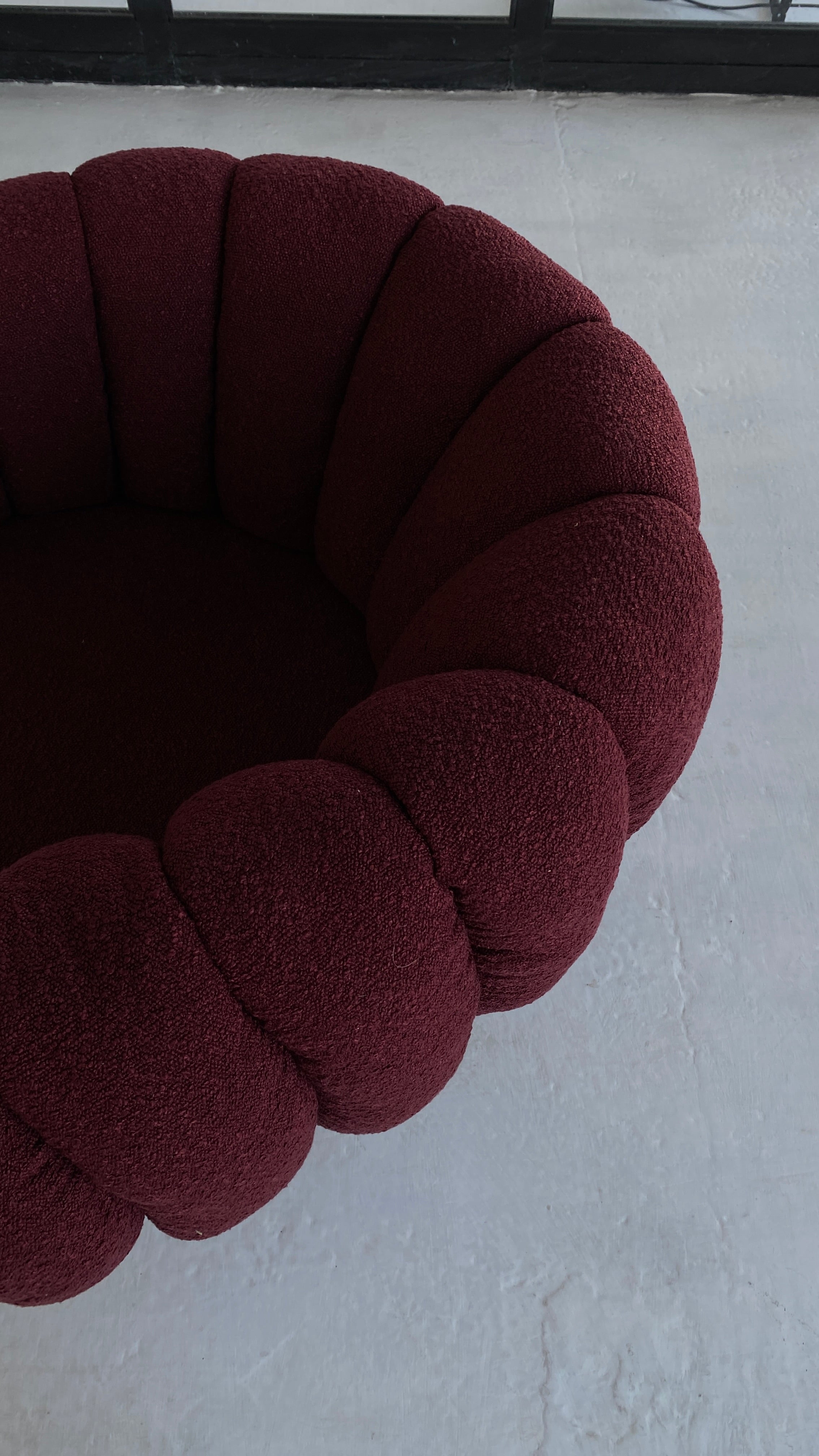 Harbuz Lounge Chair – Sculpted for the Senses