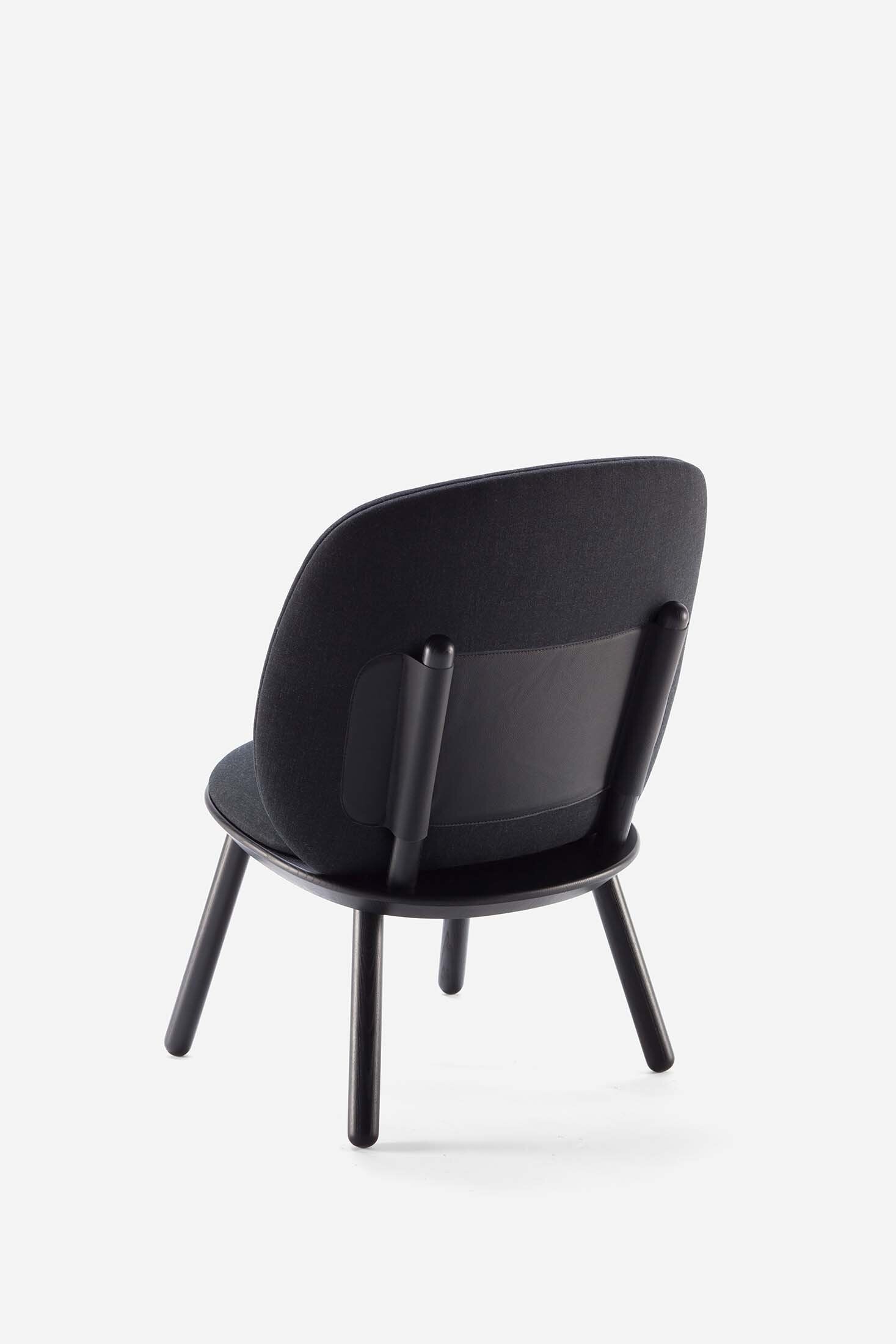 Naïve Low Chair Black Ash